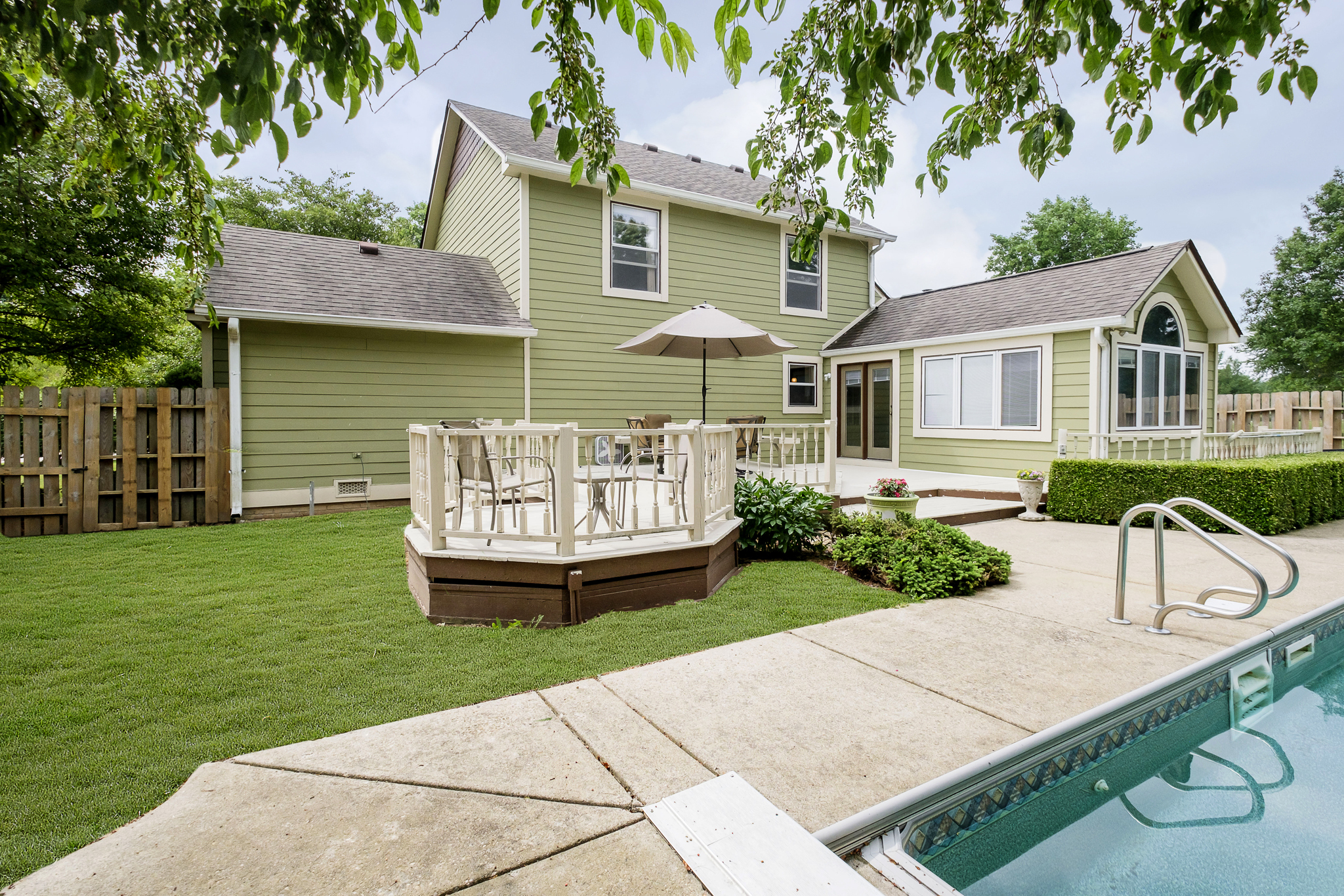 4952 Londonbury Drive