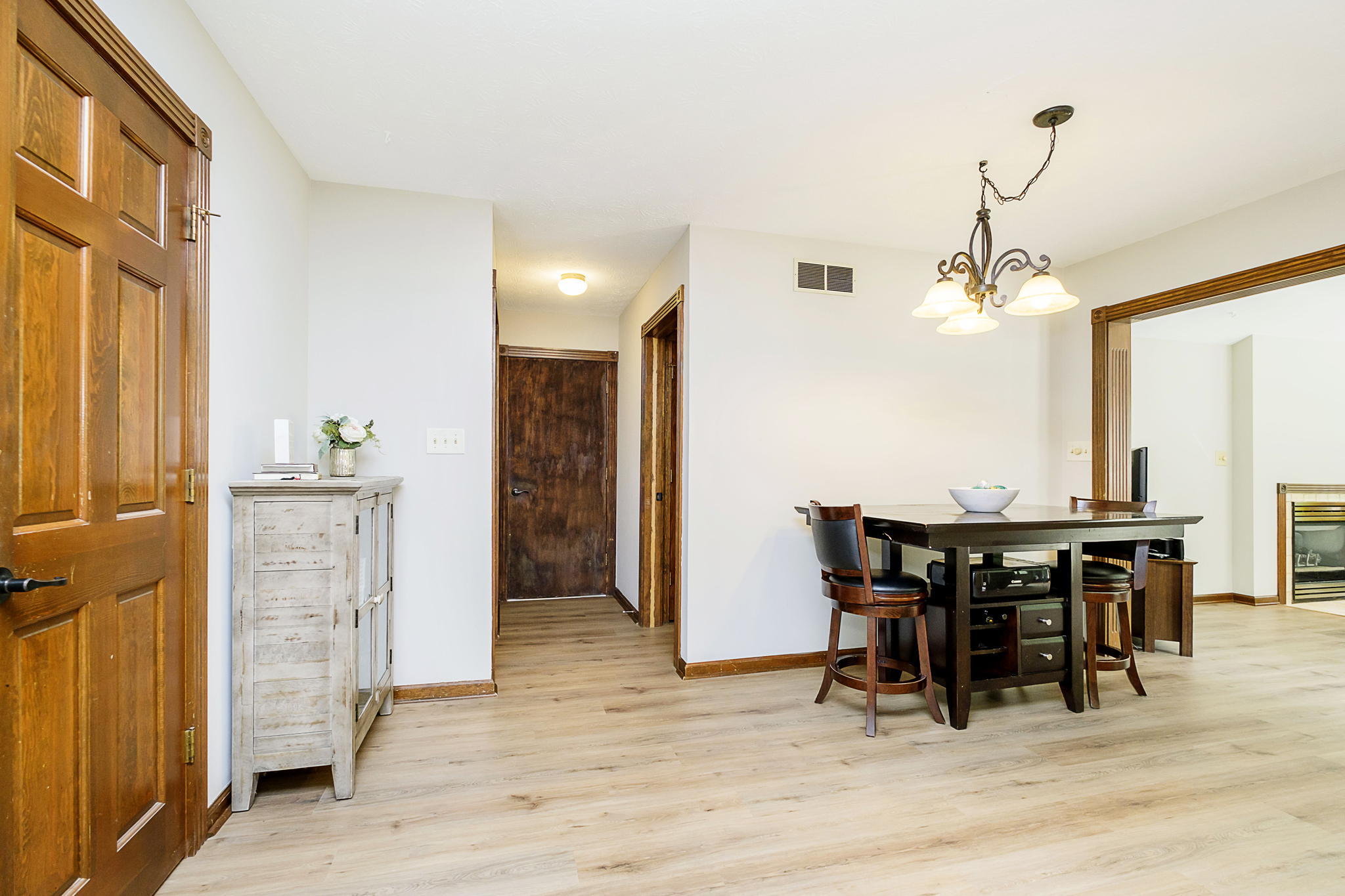 4952 Londonbury Drive