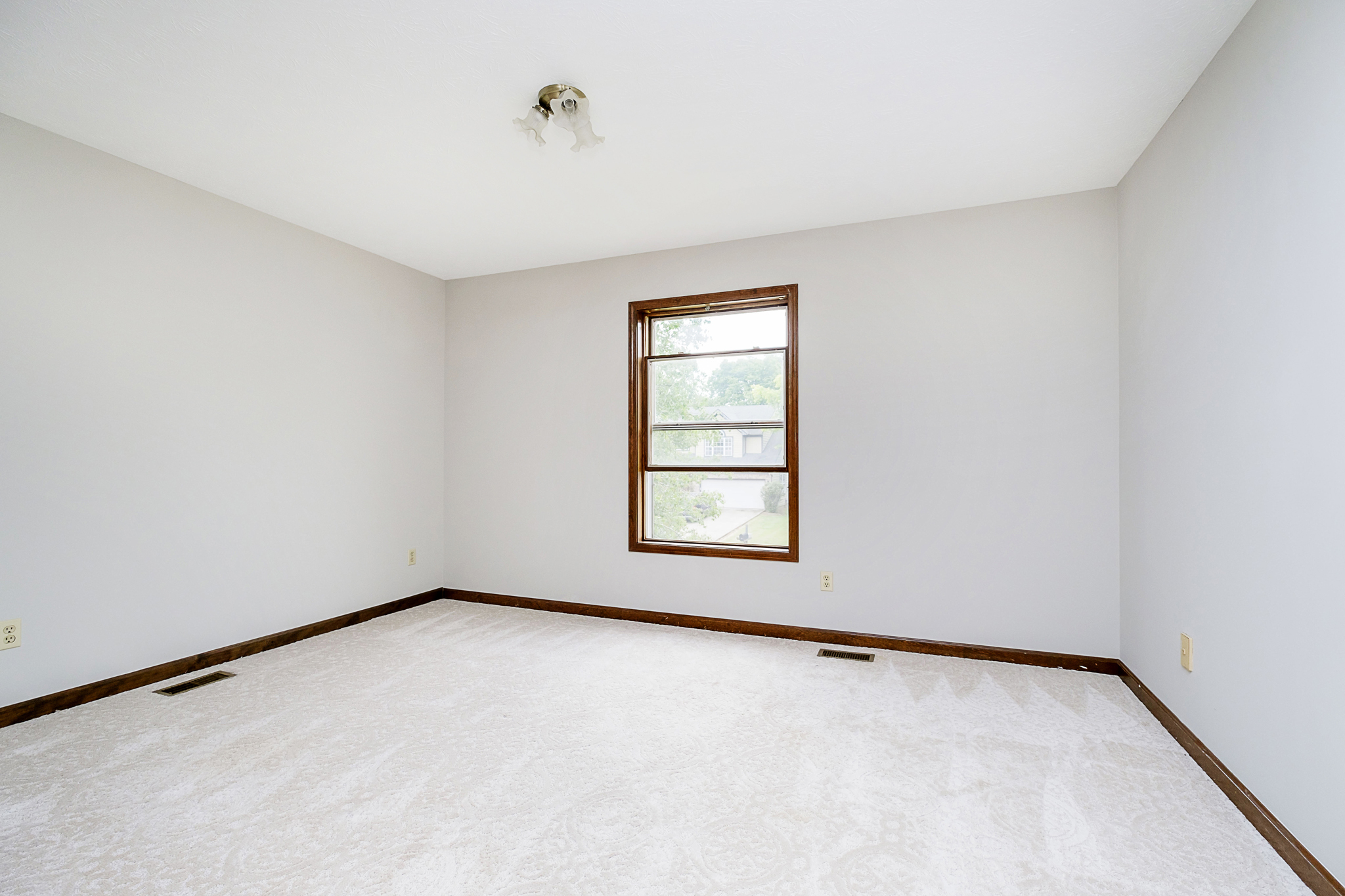 4952 Londonbury Drive