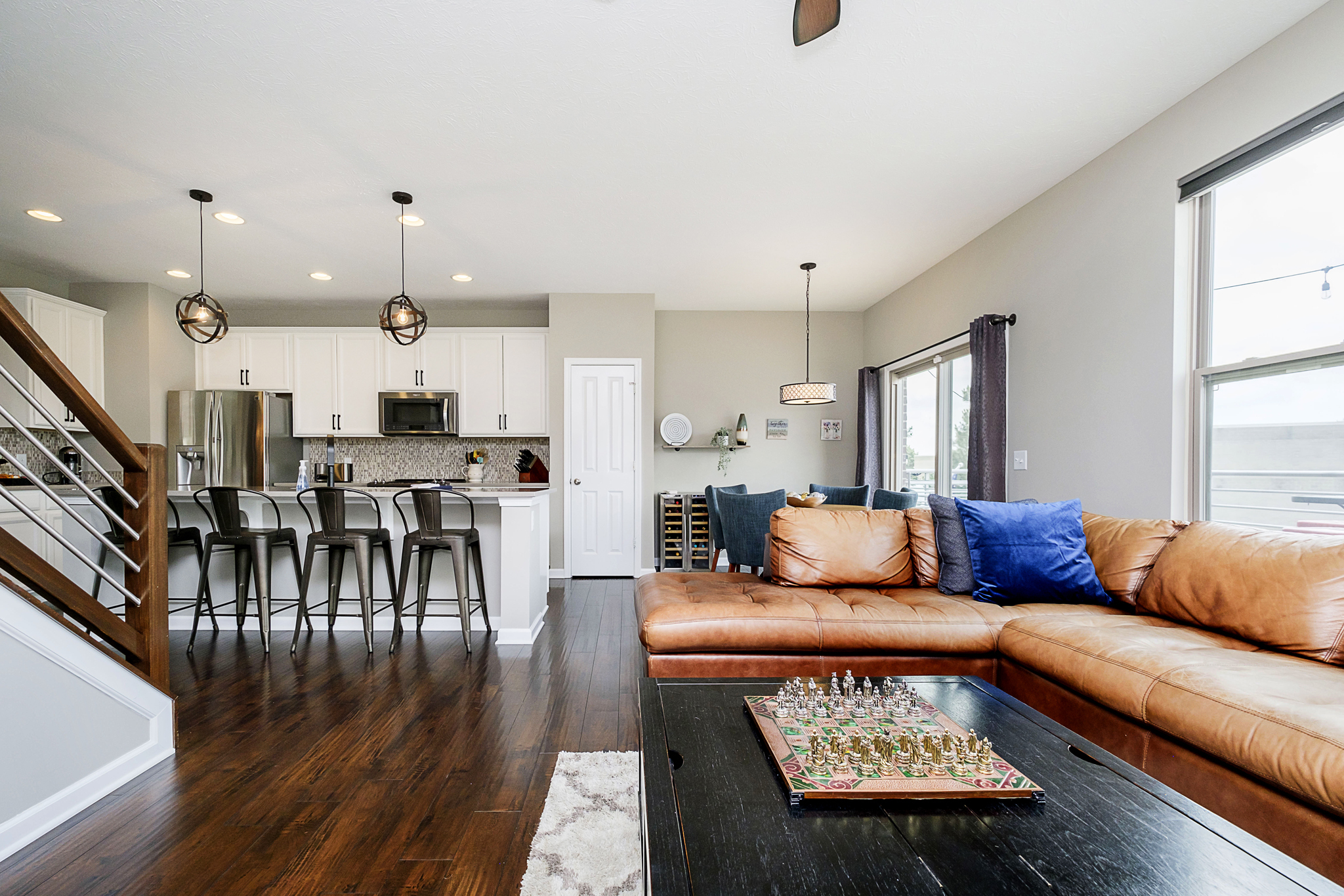 12886 Grand Boulevard