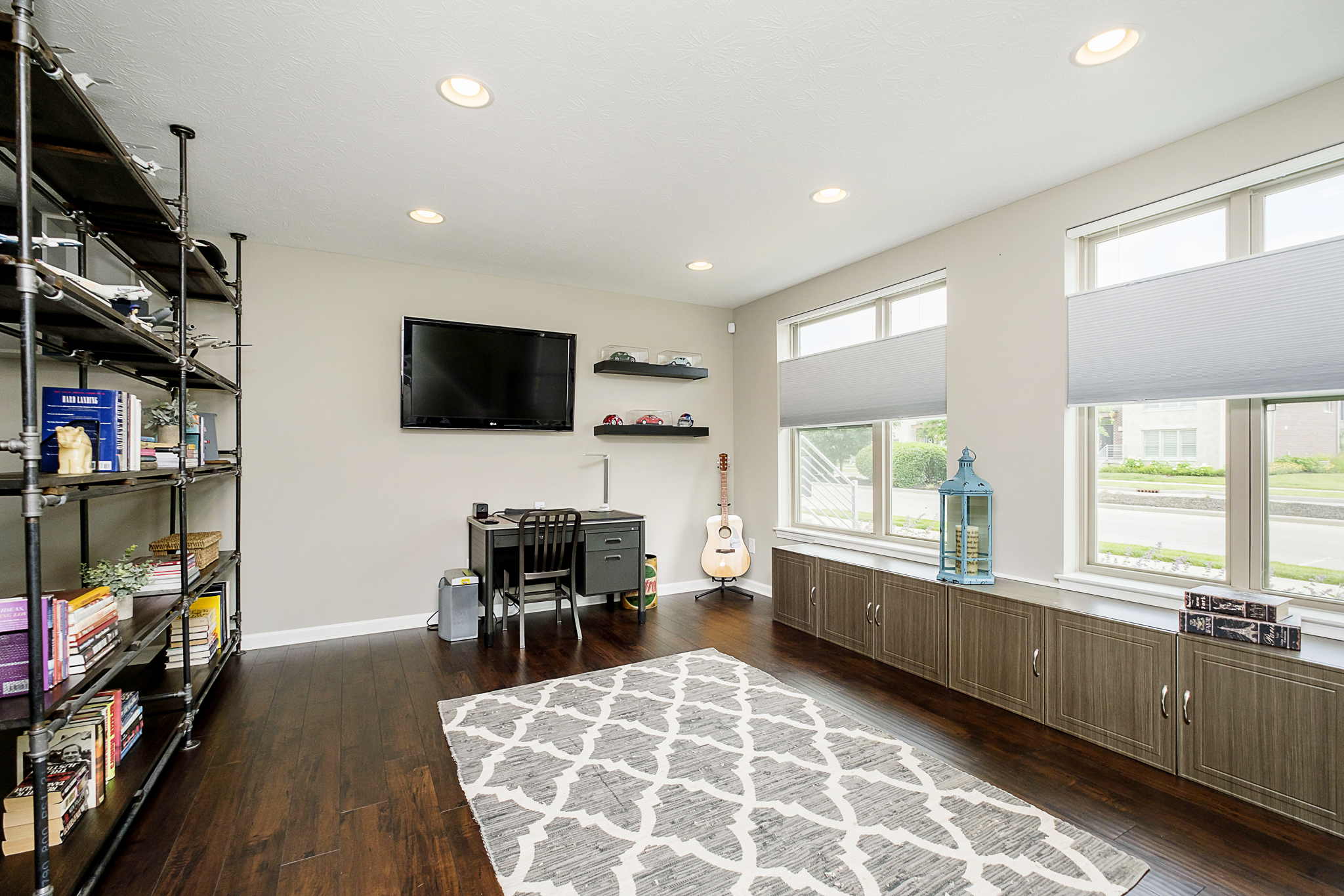 12886 Grand Boulevard