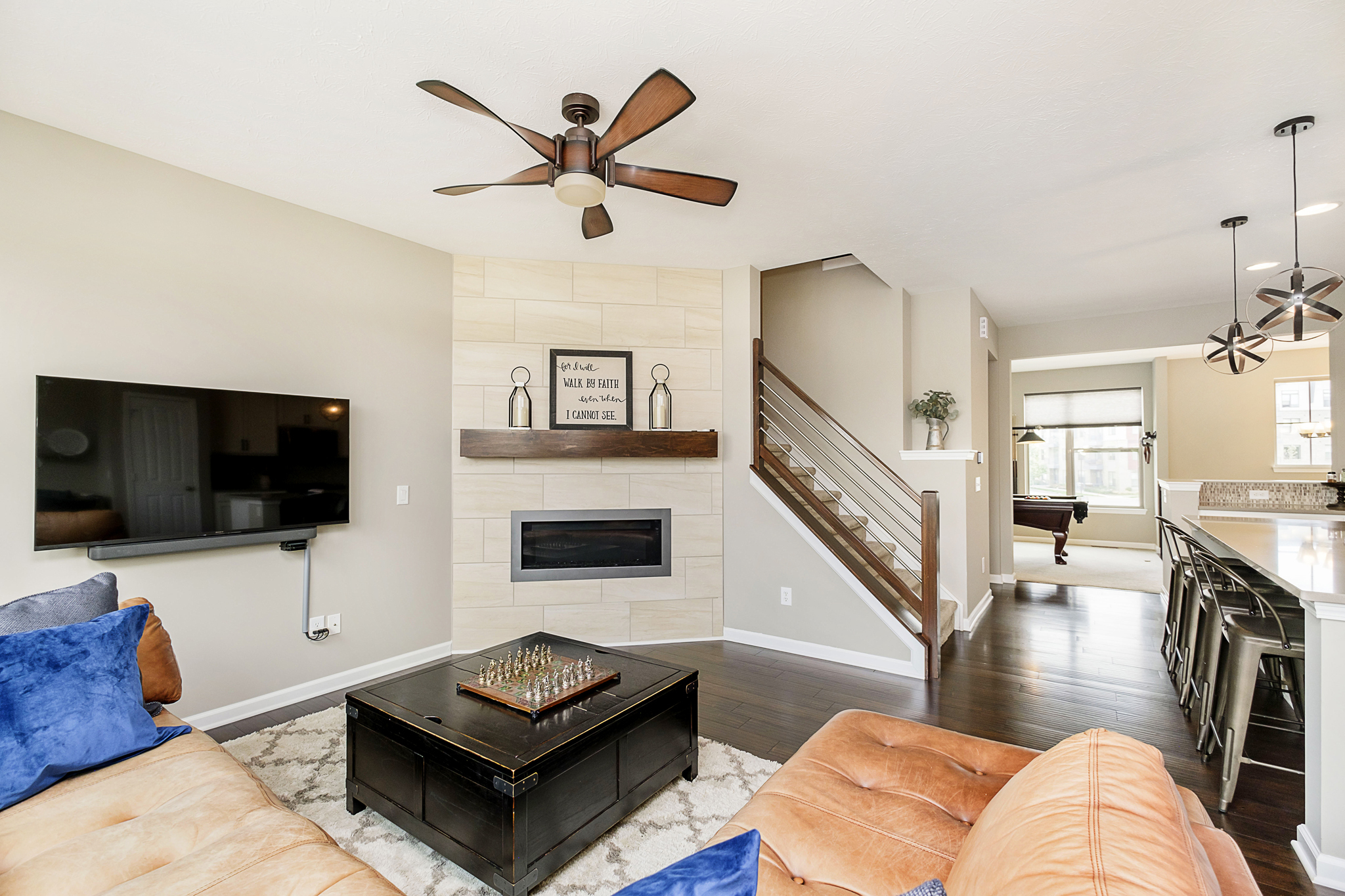 12886 Grand Boulevard