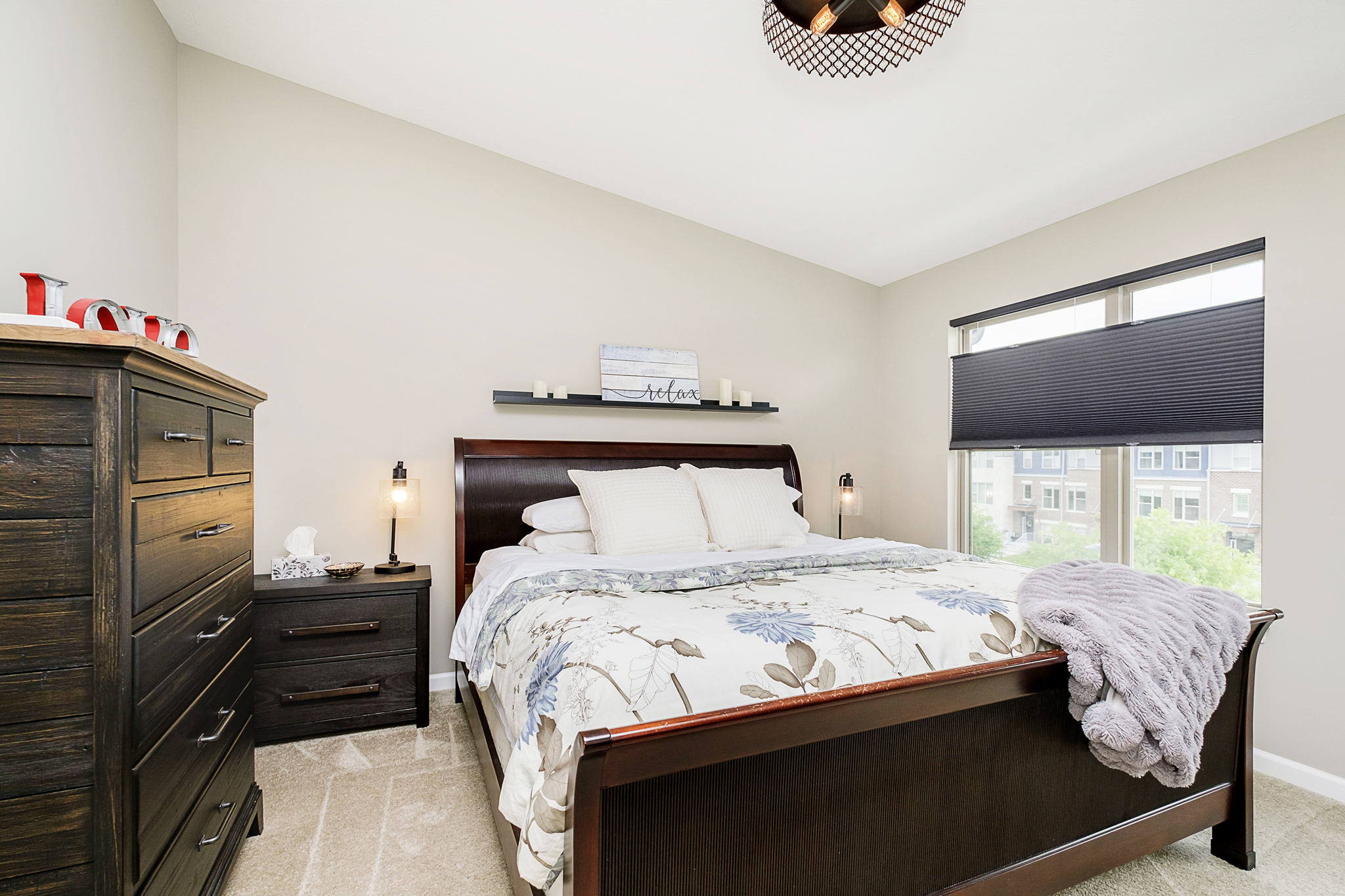 12886 Grand Boulevard