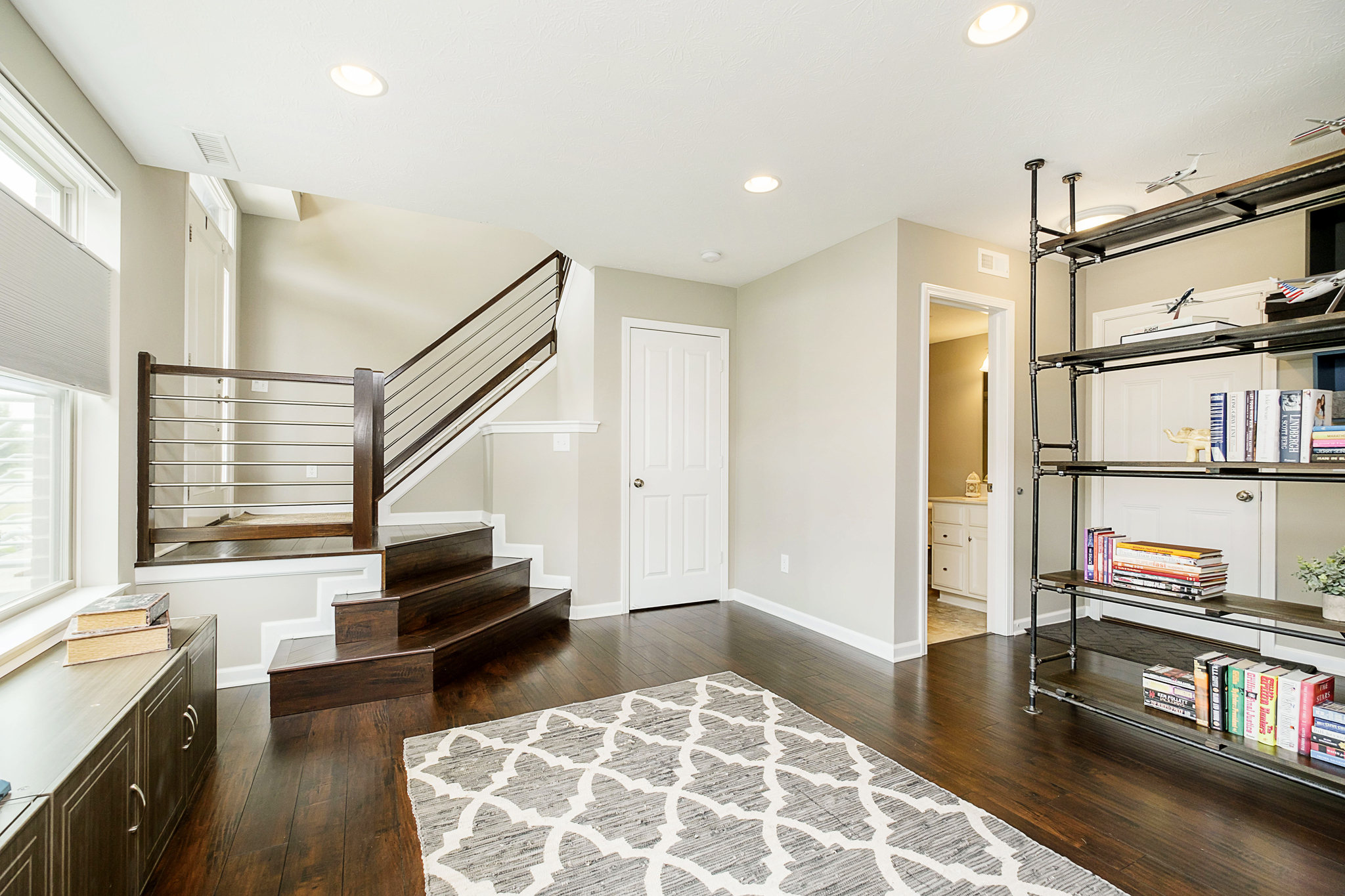 12886 Grand Boulevard