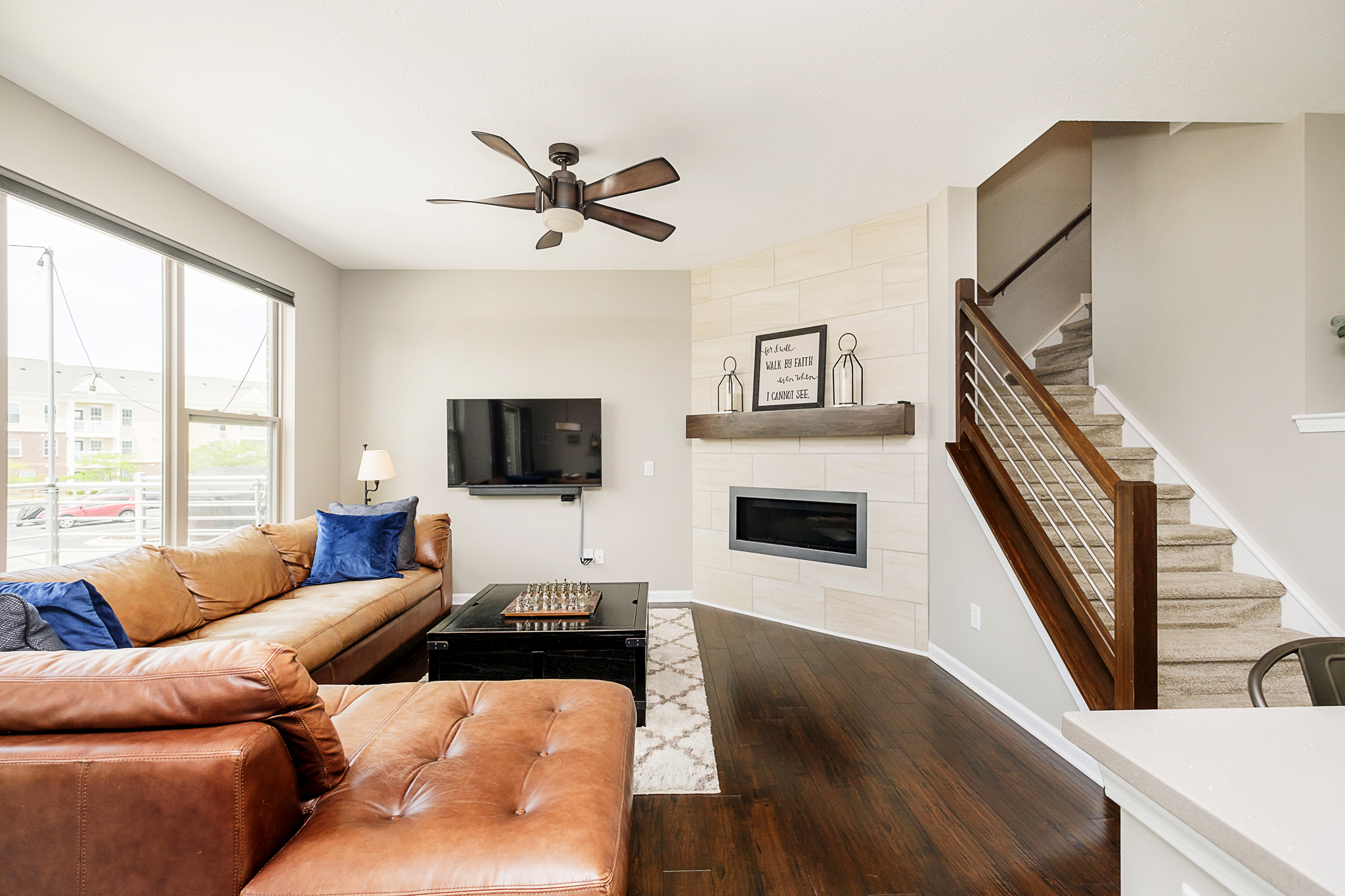 12886 Grand Boulevard