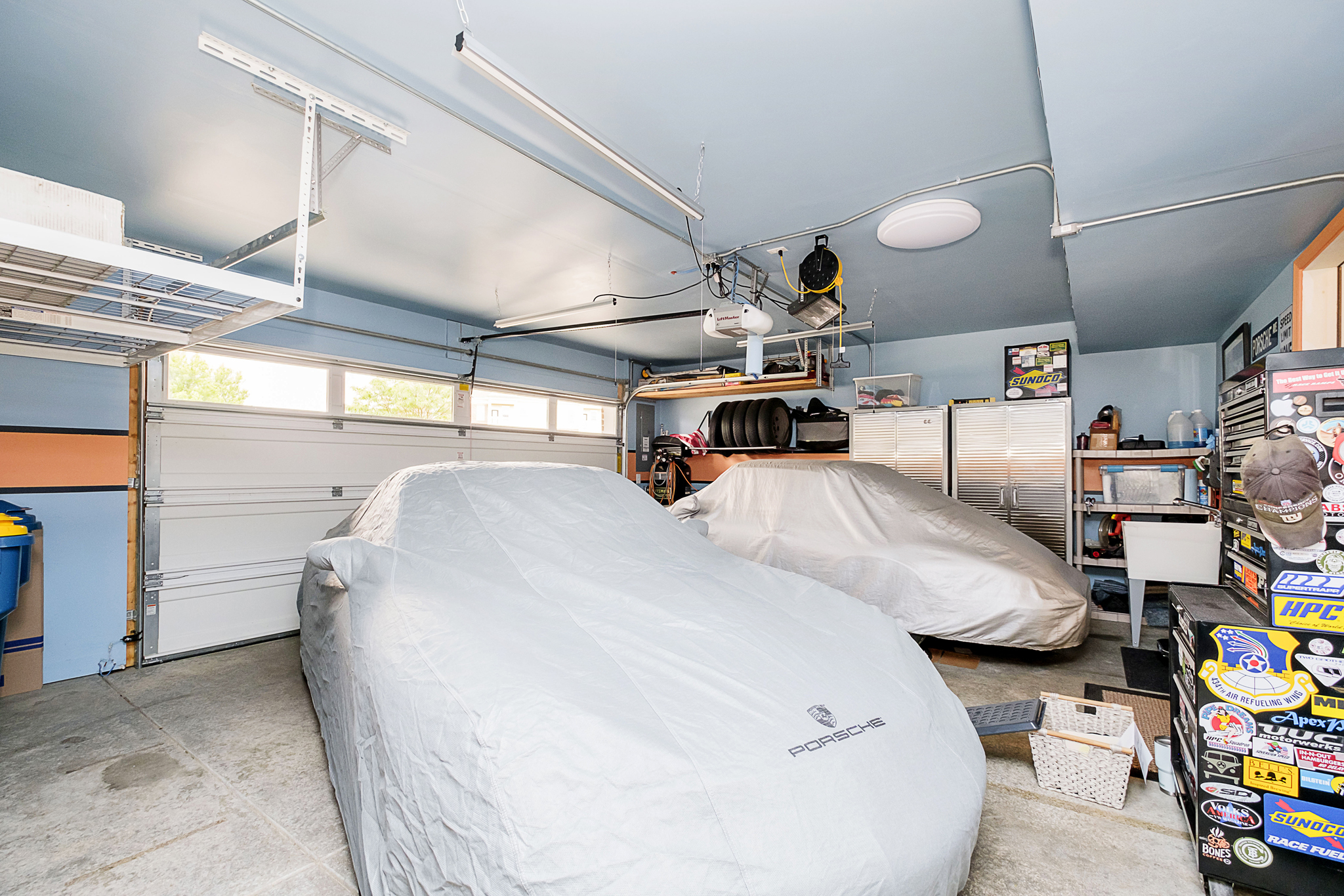 12886 Grand Boulevard