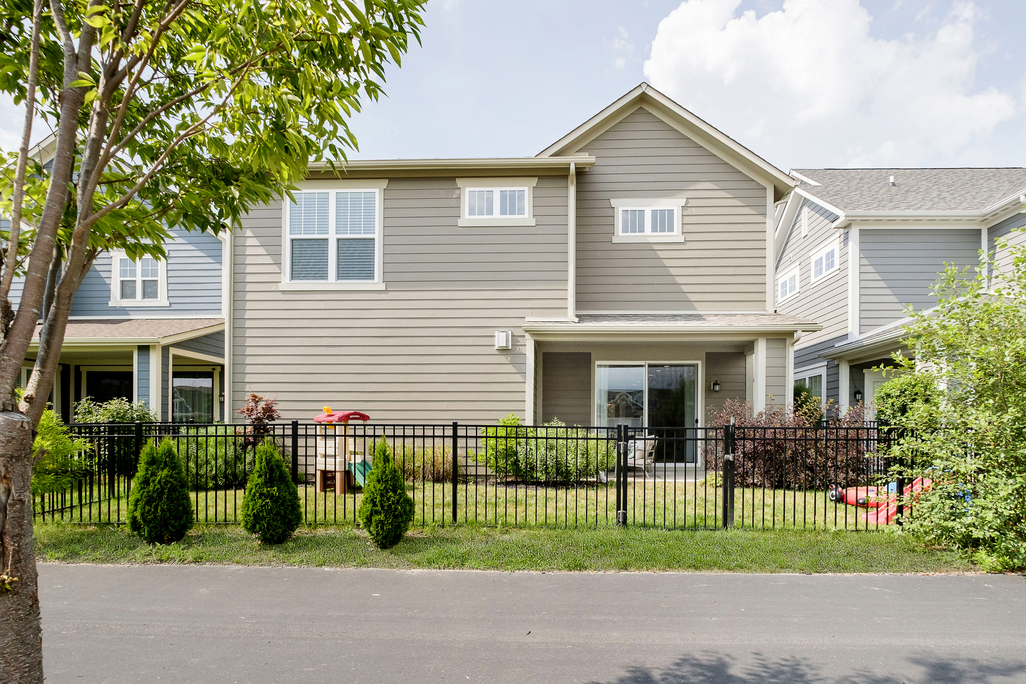 7228 Broadacre Court