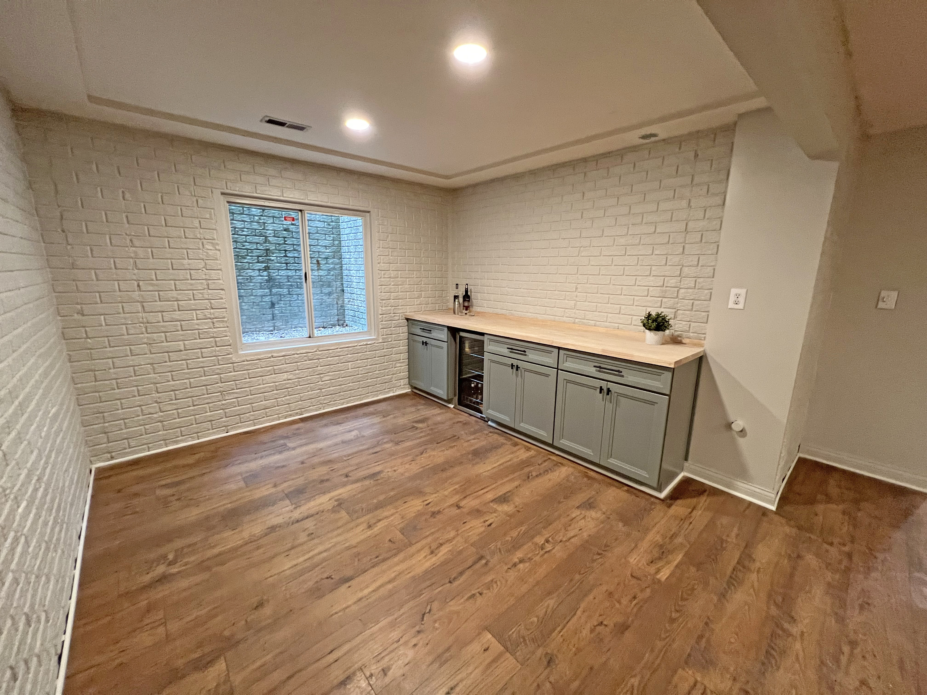 7620 Freedom Woods Drive