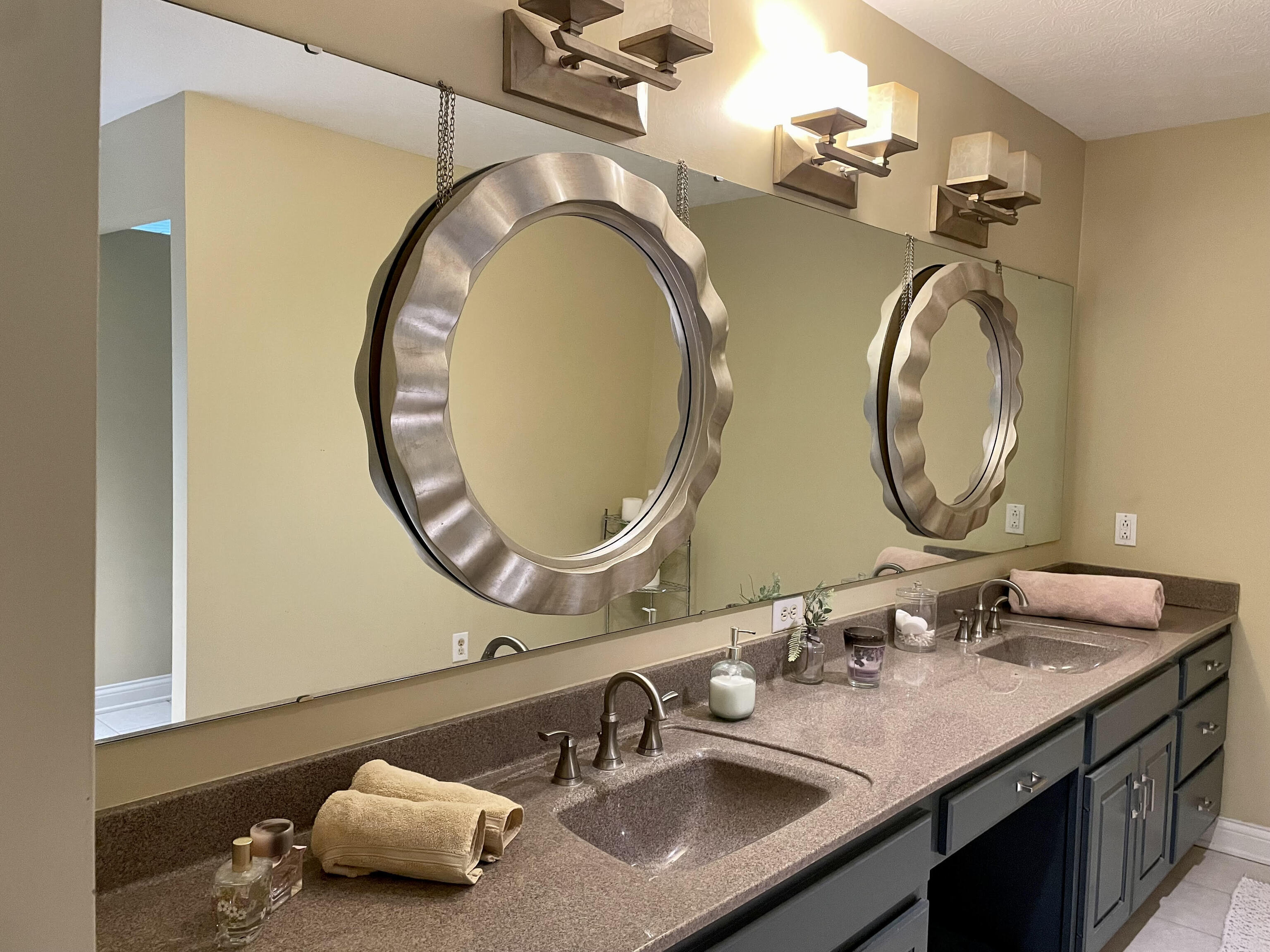 7620 Freedom Woods Drive