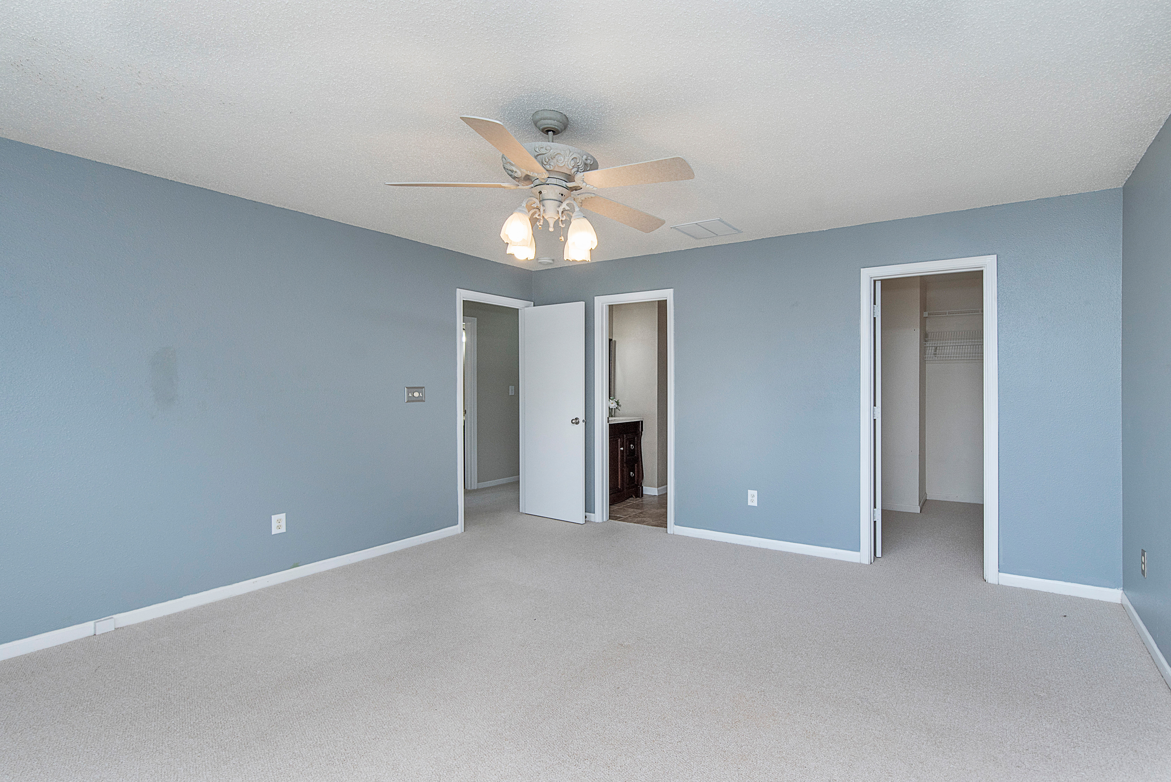 15414 Ten Point Drive