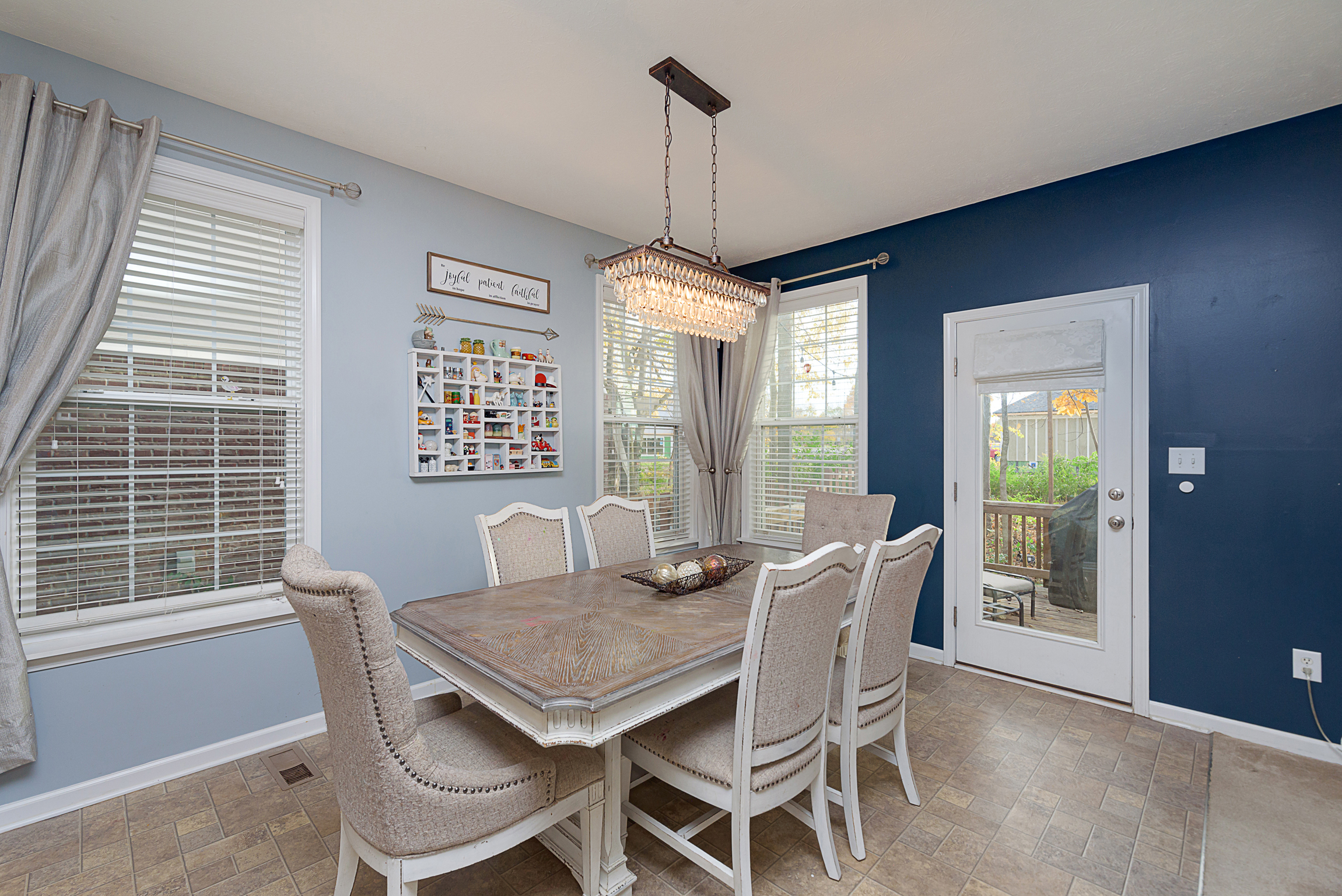 14179 Laura Vista Drive