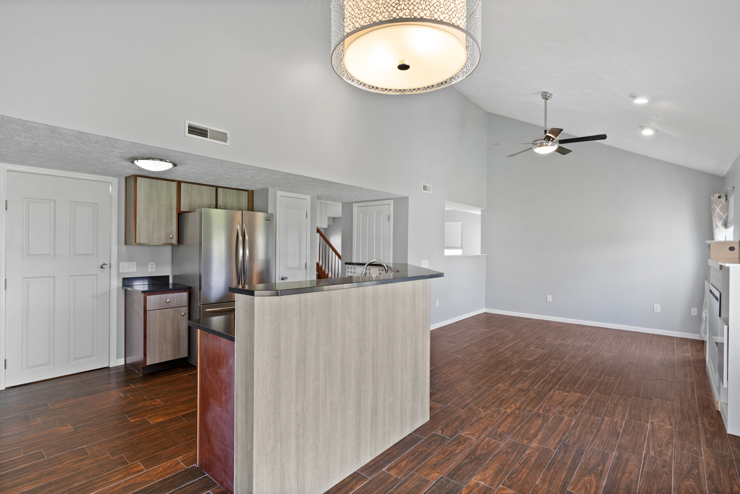5463 Lacosta Lane