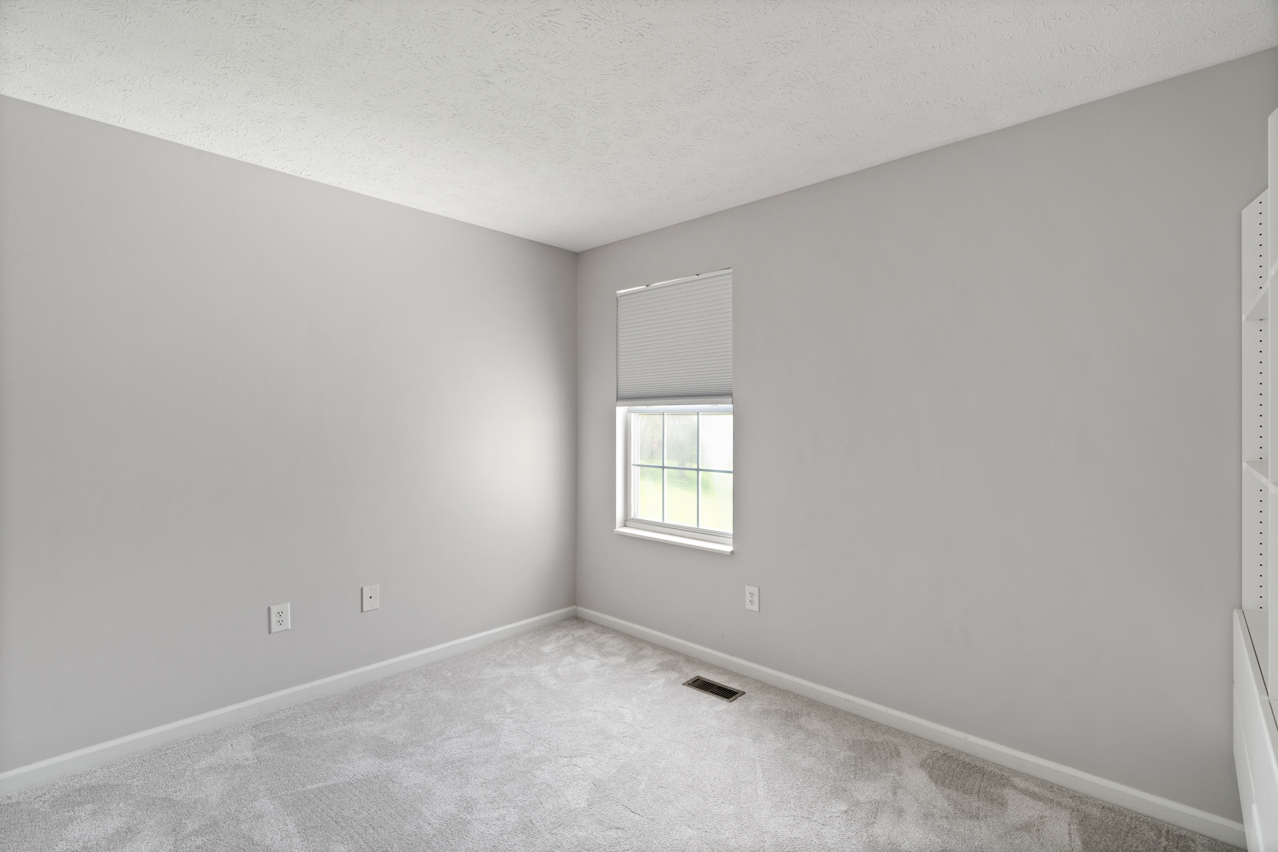 5463 Lacosta Lane