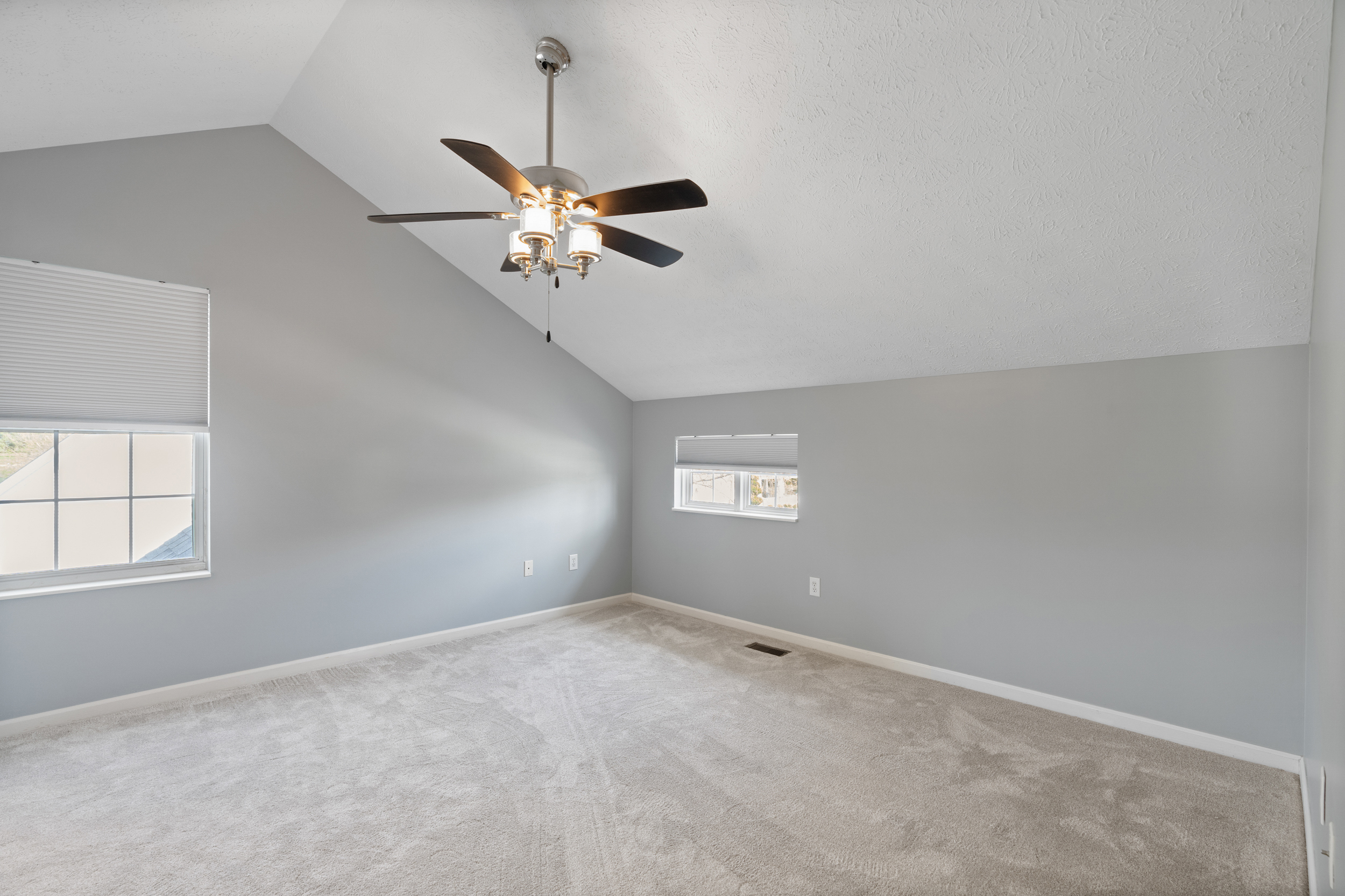 5463 Lacosta Lane