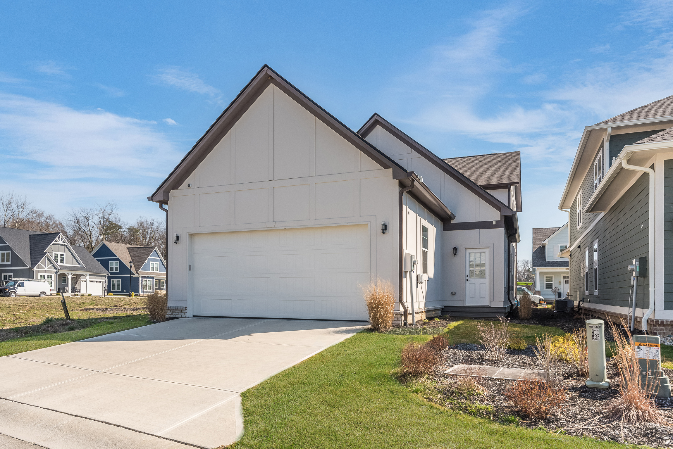 9866 Northern Lights Lane