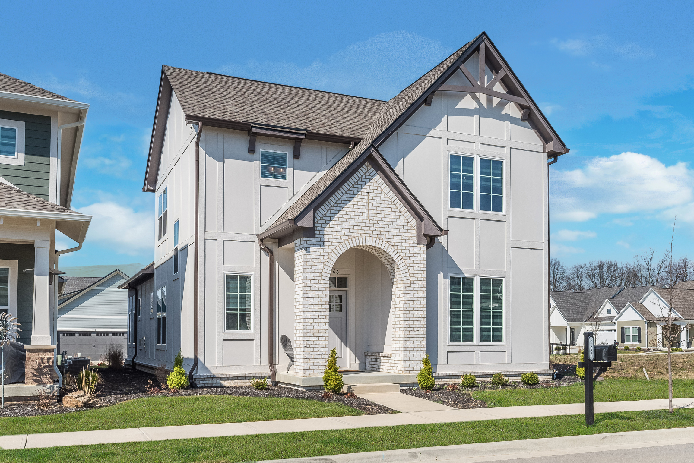 9866 Northern Lights Lane