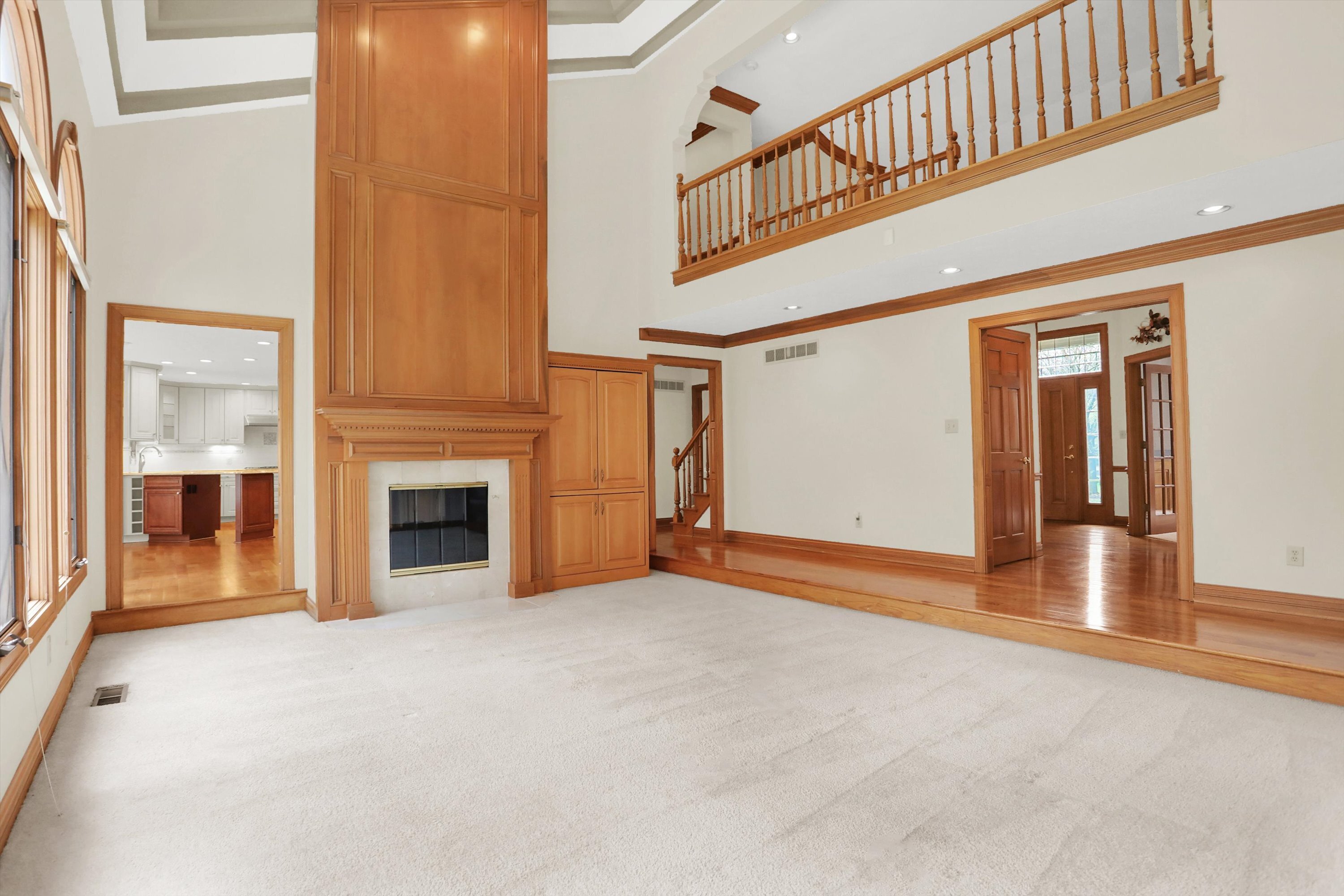 8131 Meadowbrook Drive