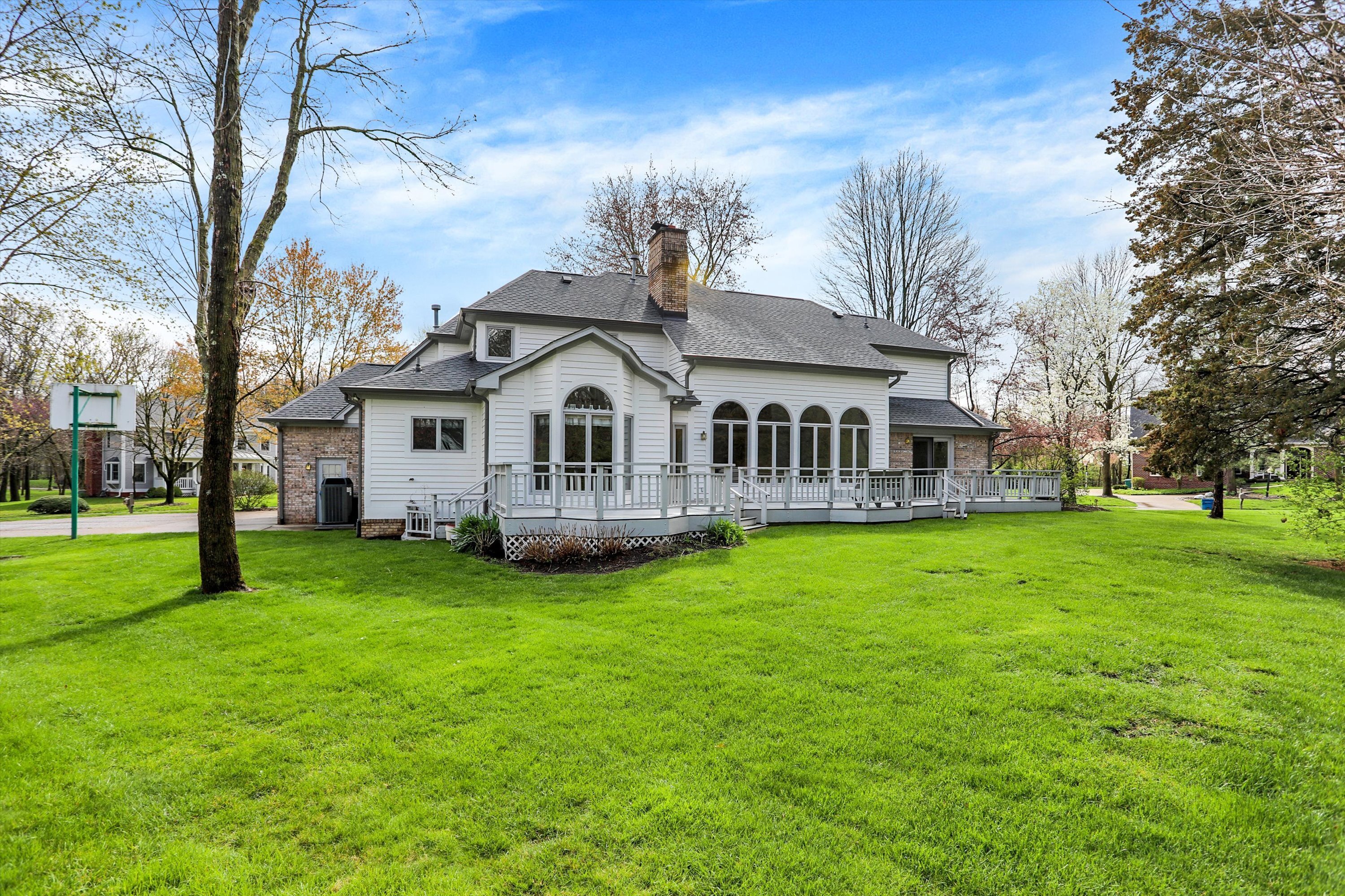 8131 Meadowbrook Drive