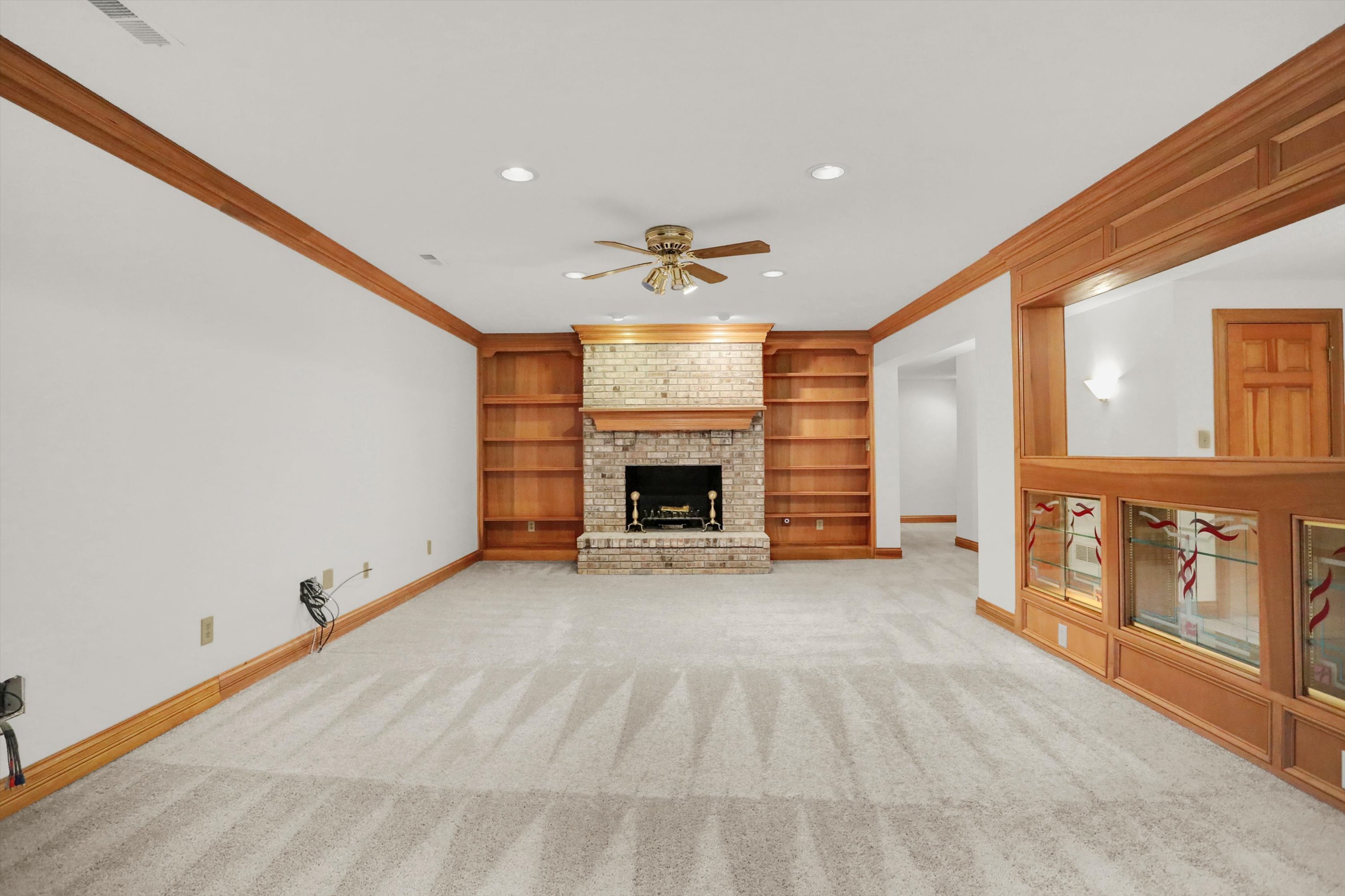 8131 Meadowbrook Drive