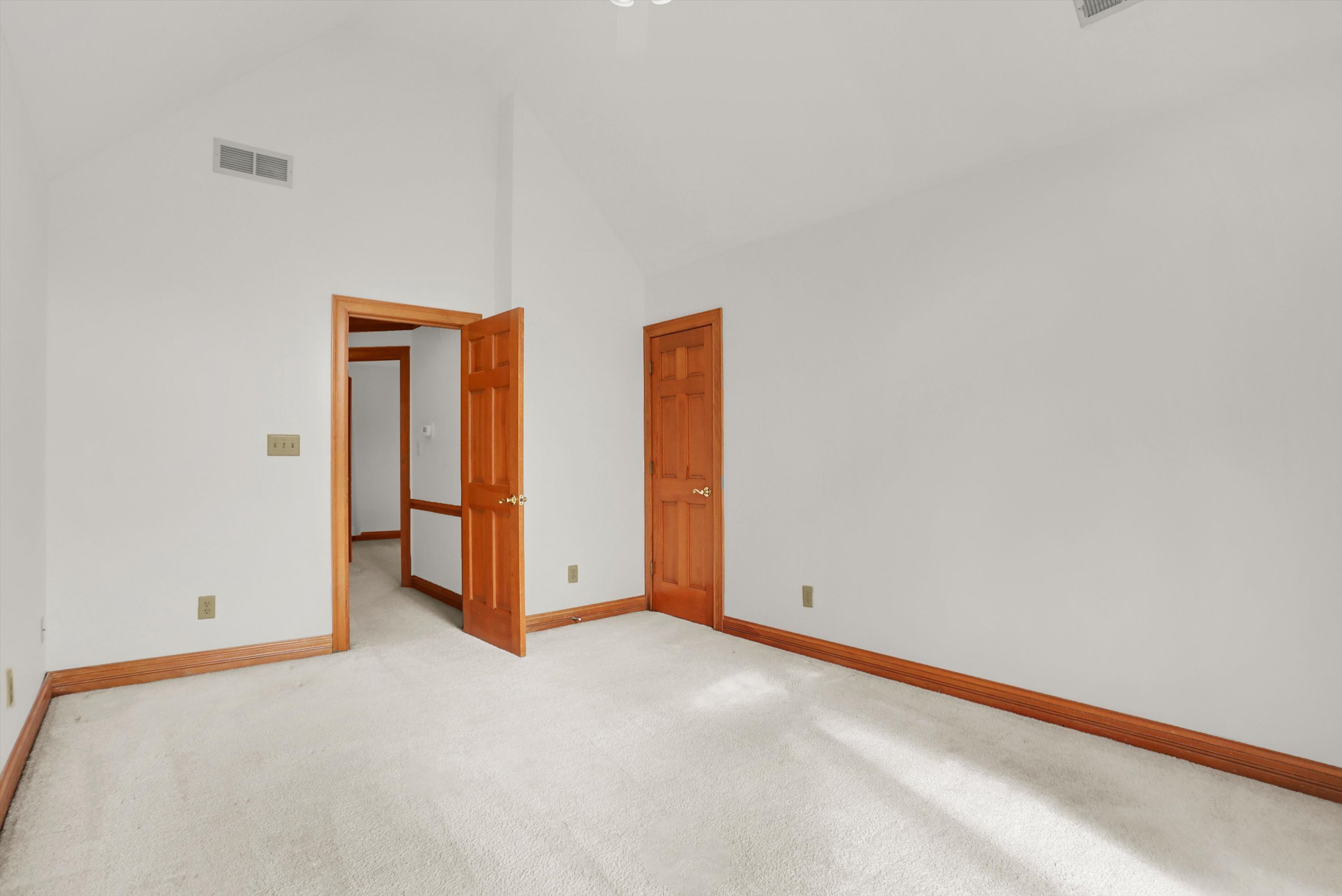 8131 Meadowbrook Drive