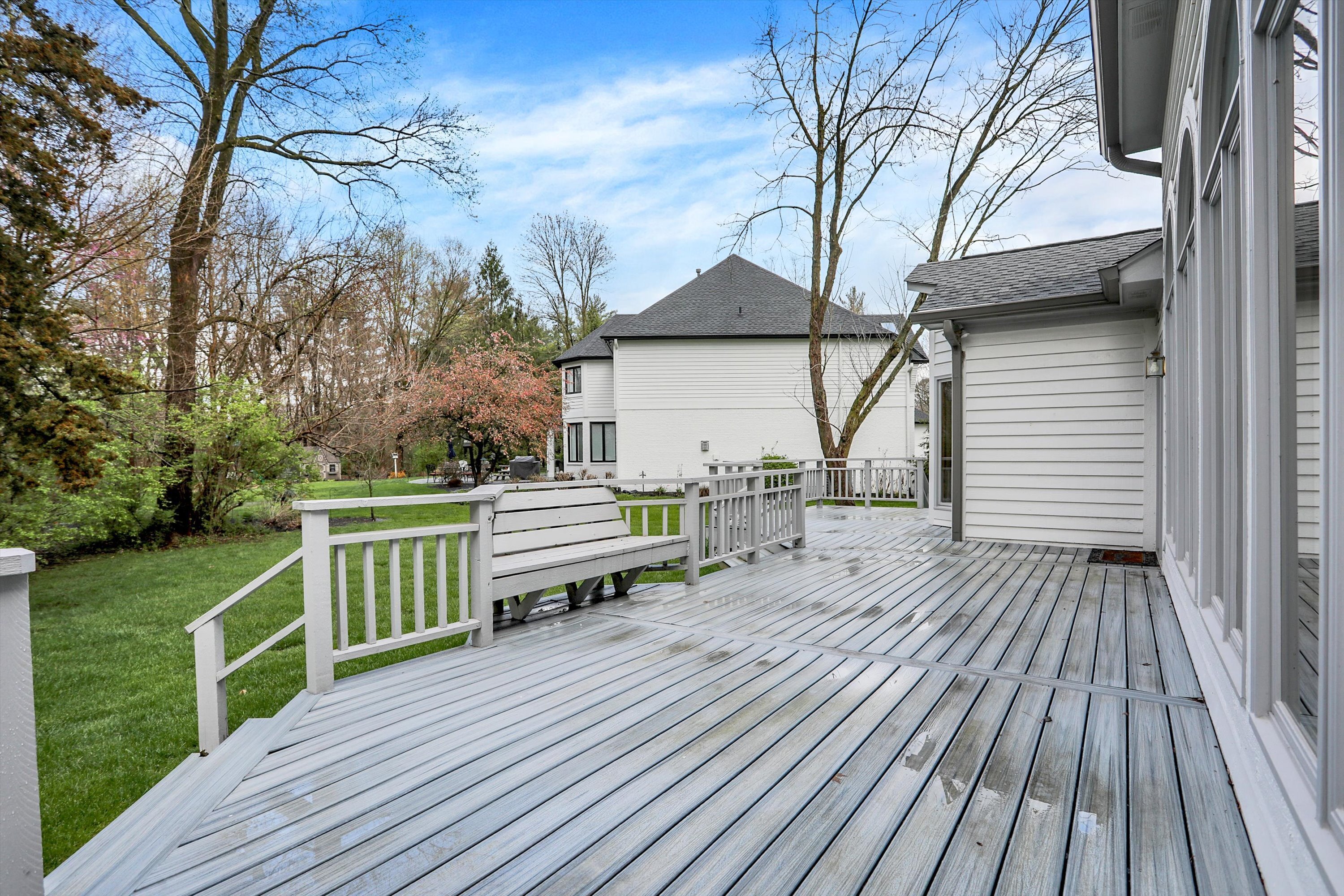 8131 Meadowbrook Drive