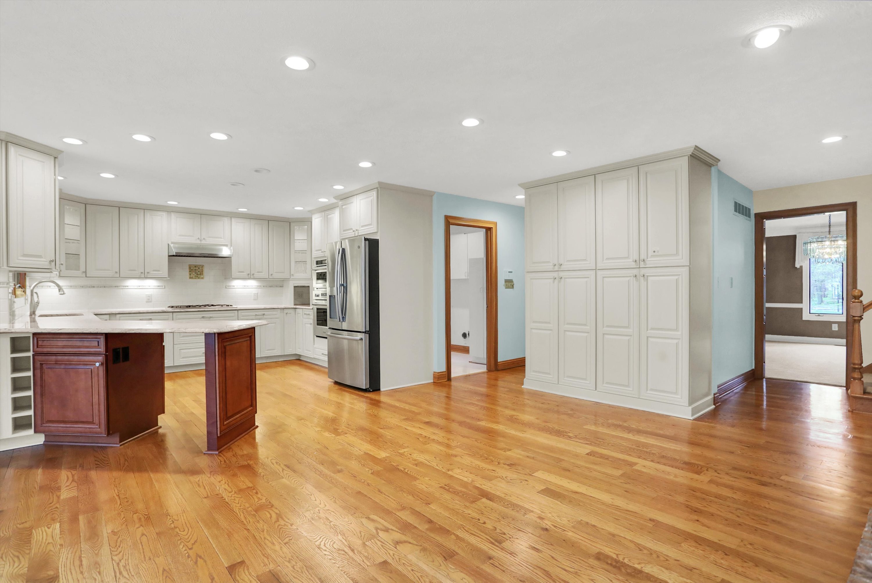 8131 Meadowbrook Drive