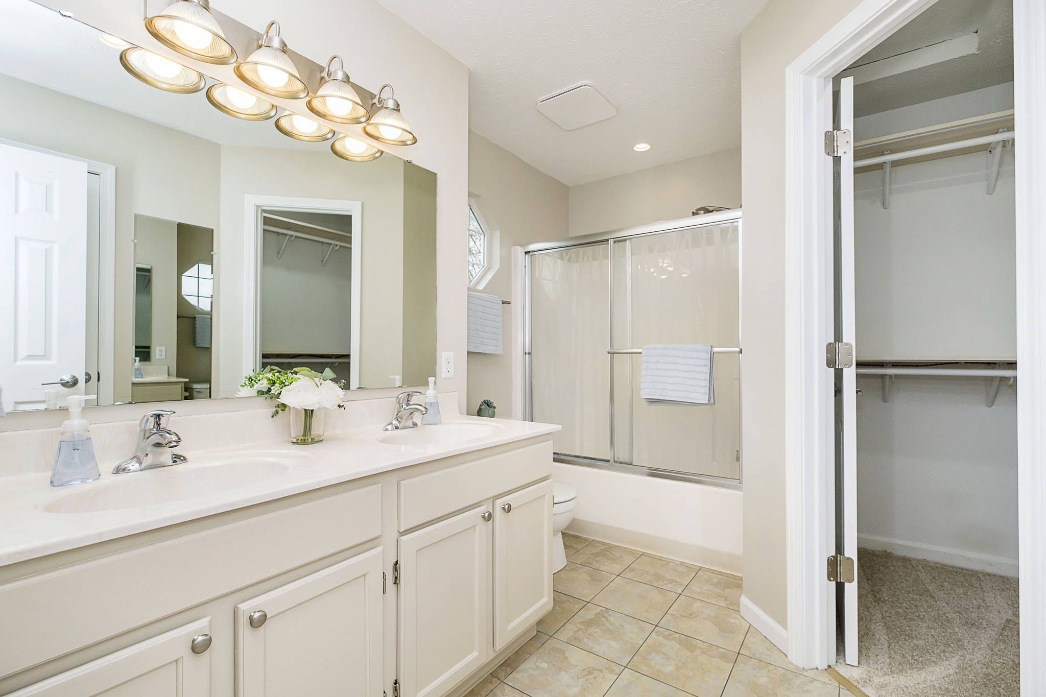 2011 Tourmaline Drive