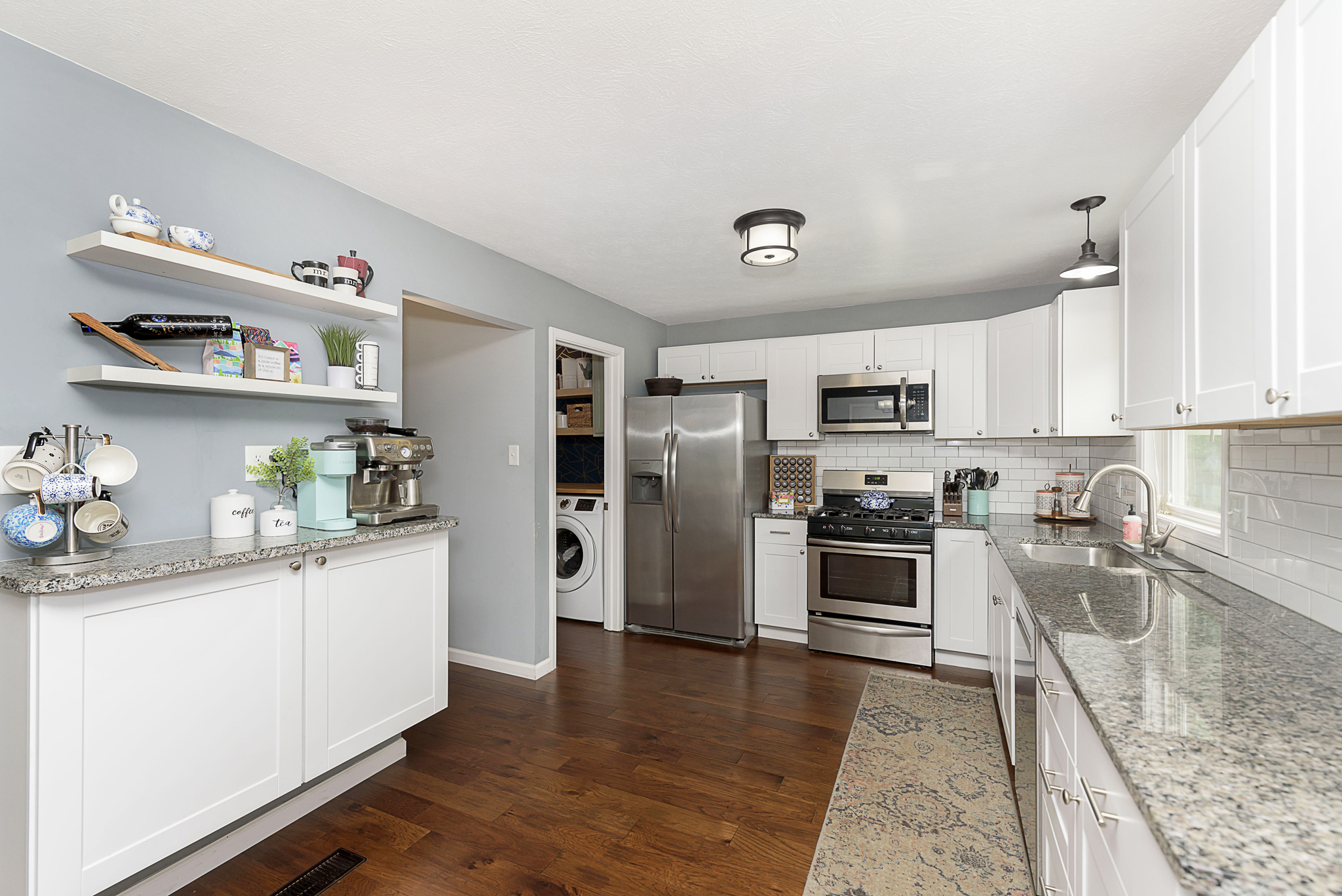8152 Menlo Ct E Drive