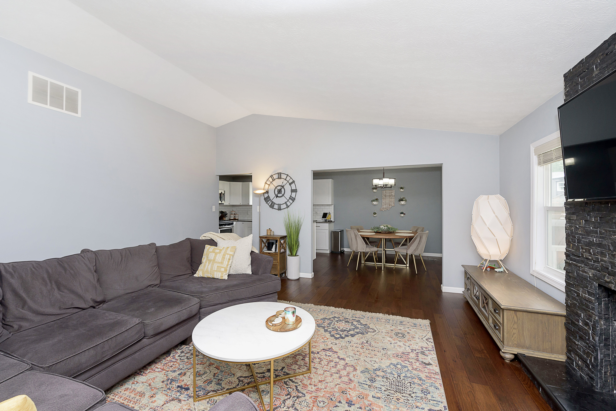 8152 Menlo Ct E Drive