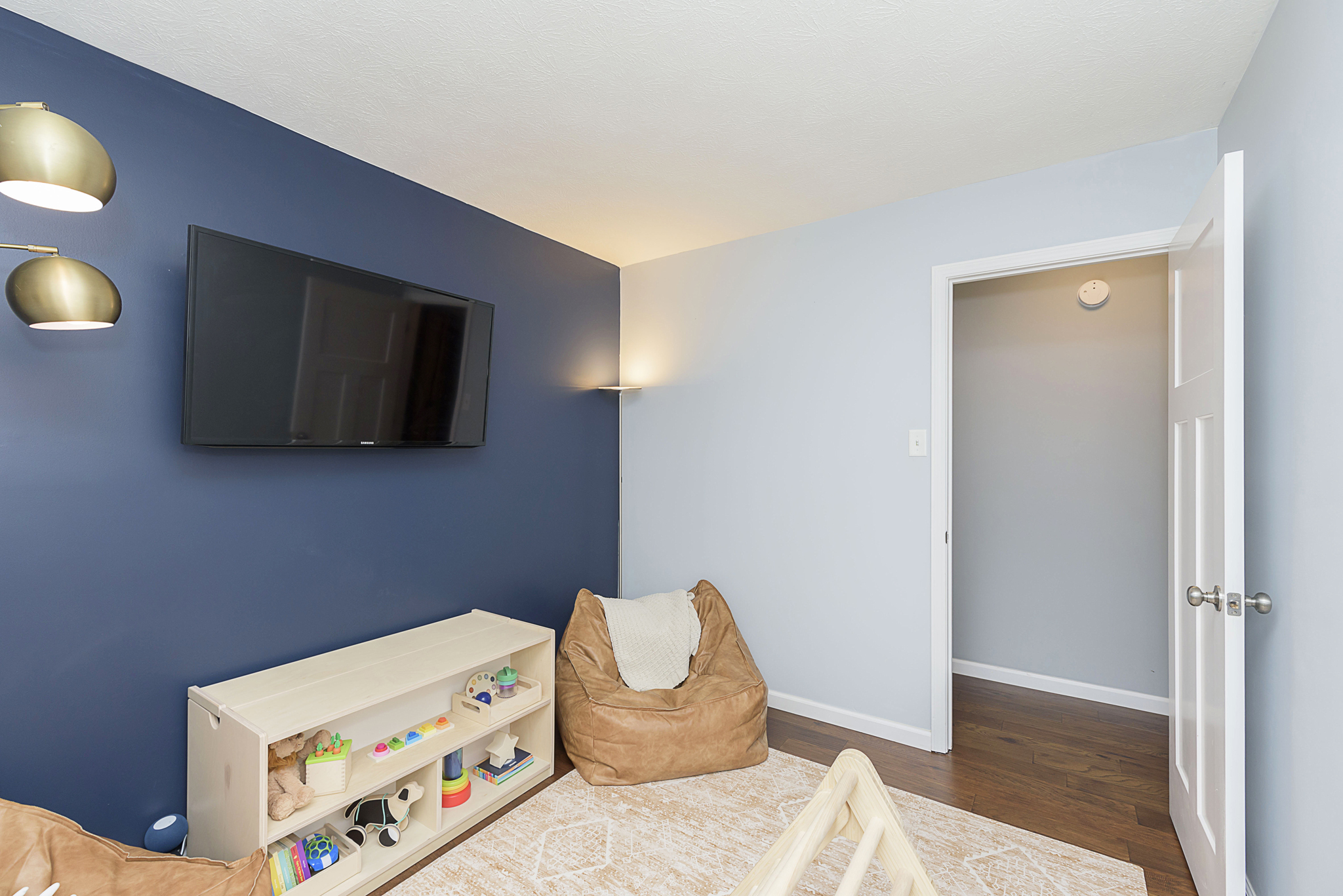 8152 Menlo Ct E Drive