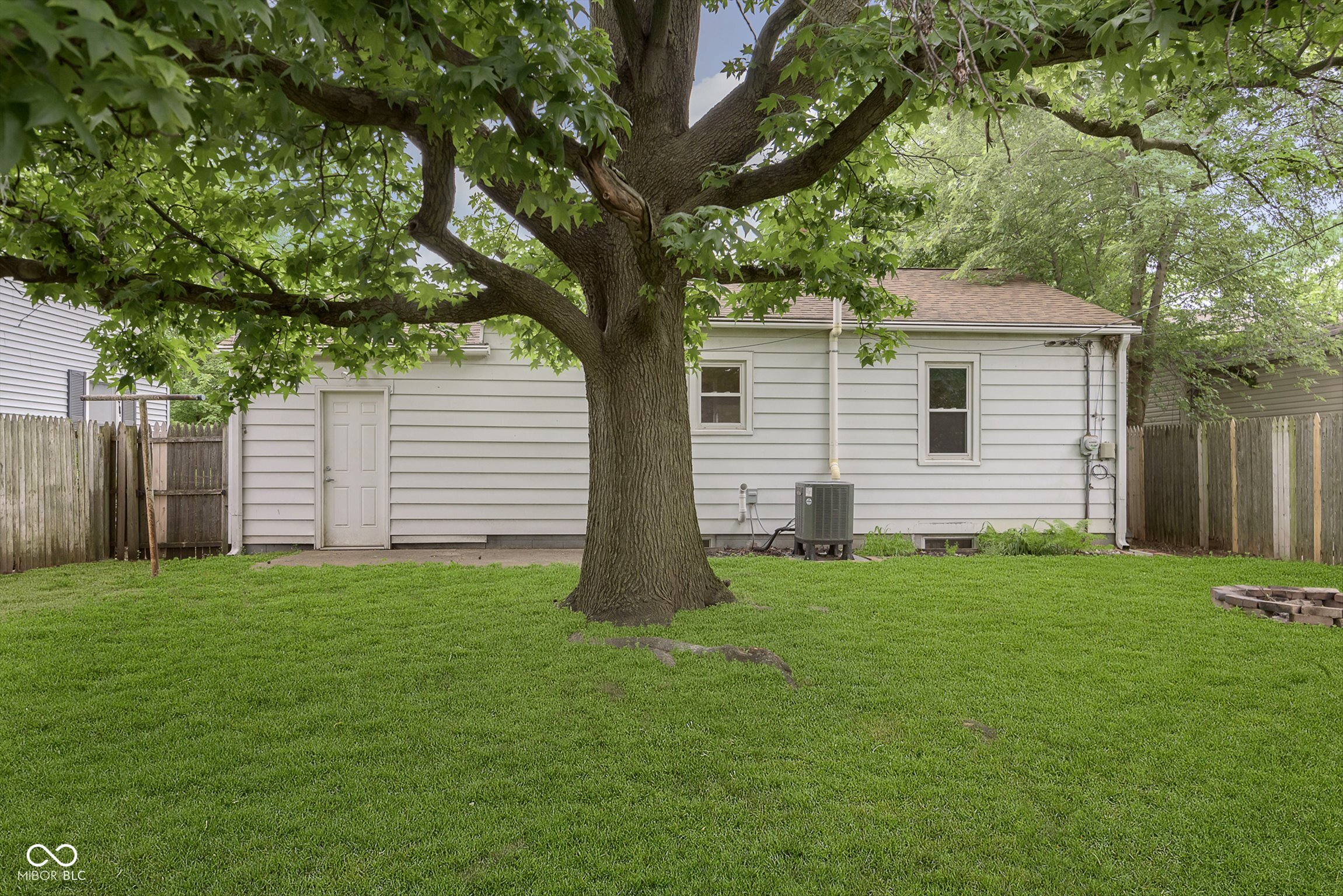 1921 Cunningham Road