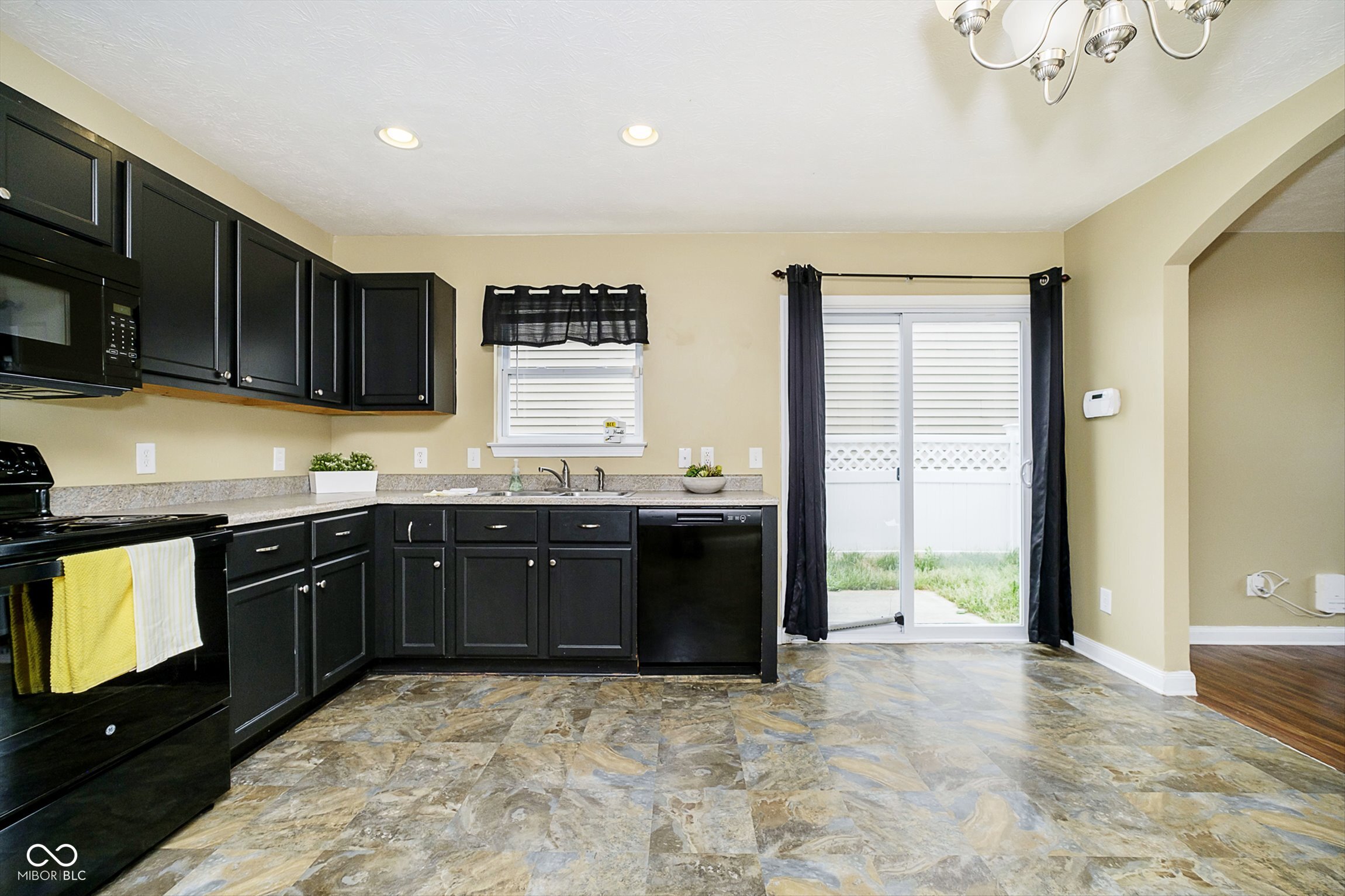 10187 Cumberland Pointe Boulevard