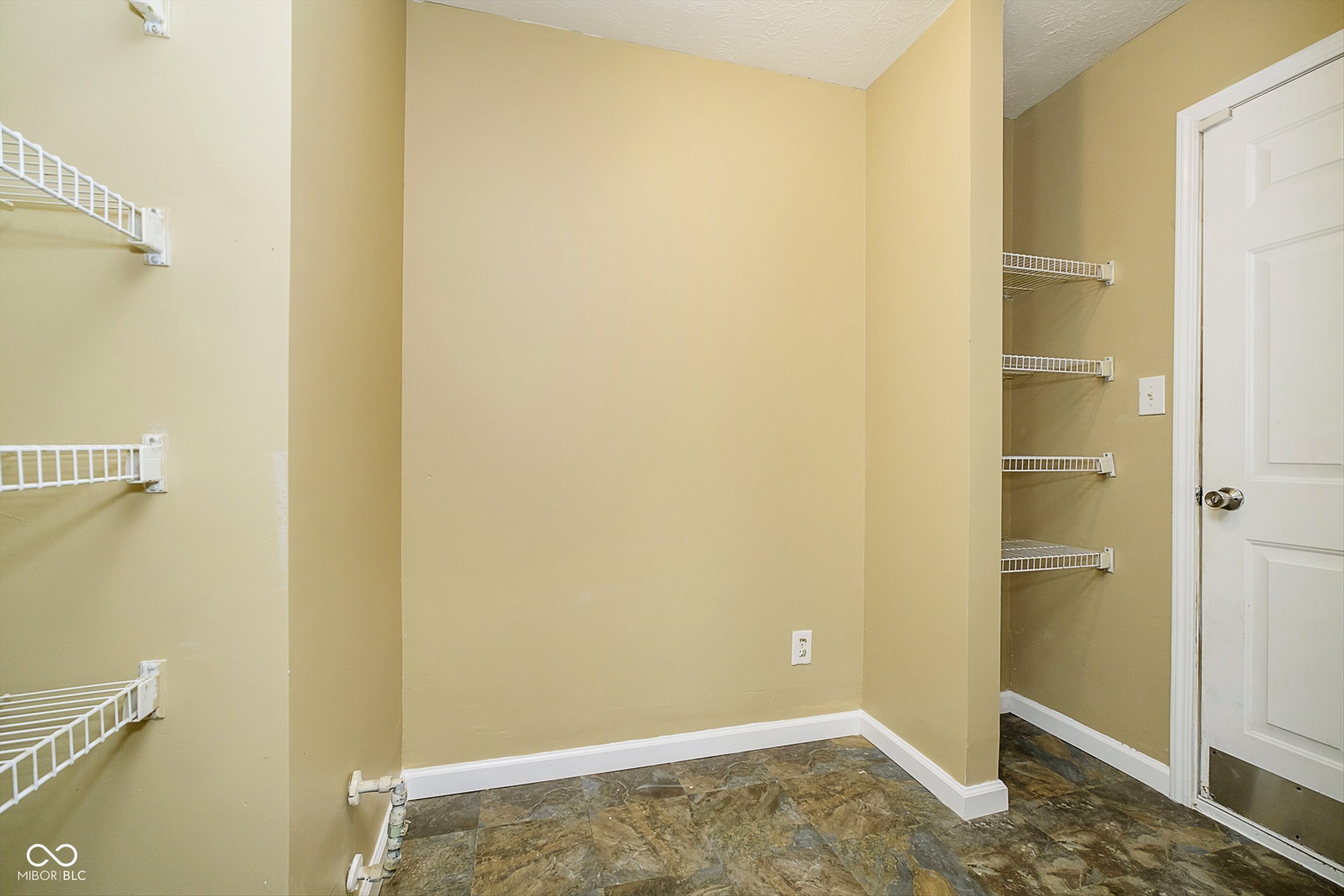 10187 Cumberland Pointe Boulevard