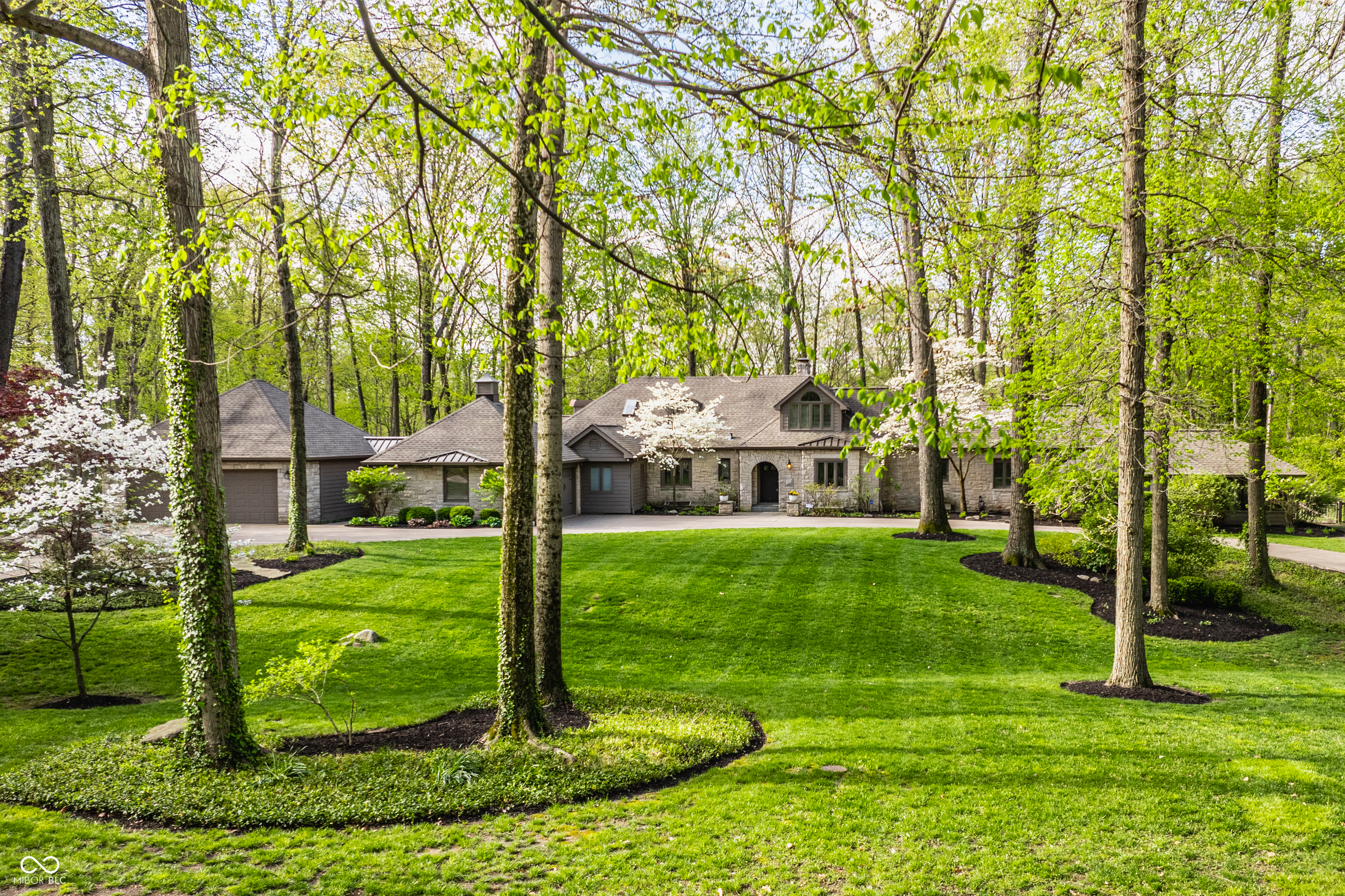 1607 Northwood Drive