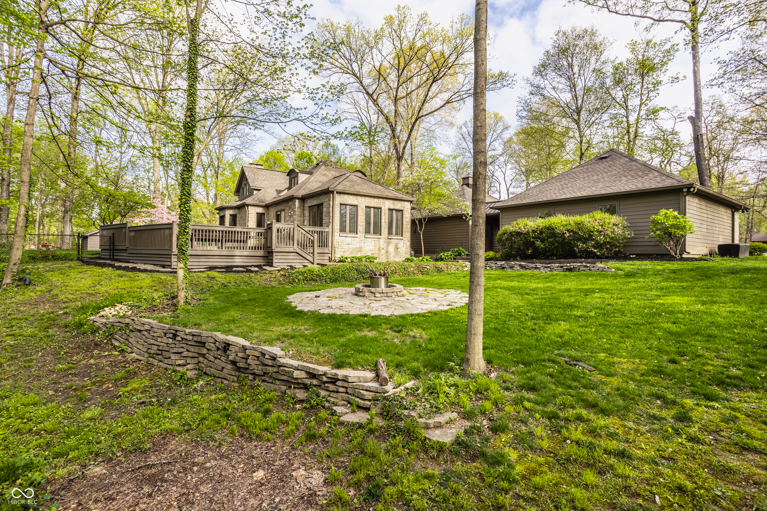 1607 Northwood Drive