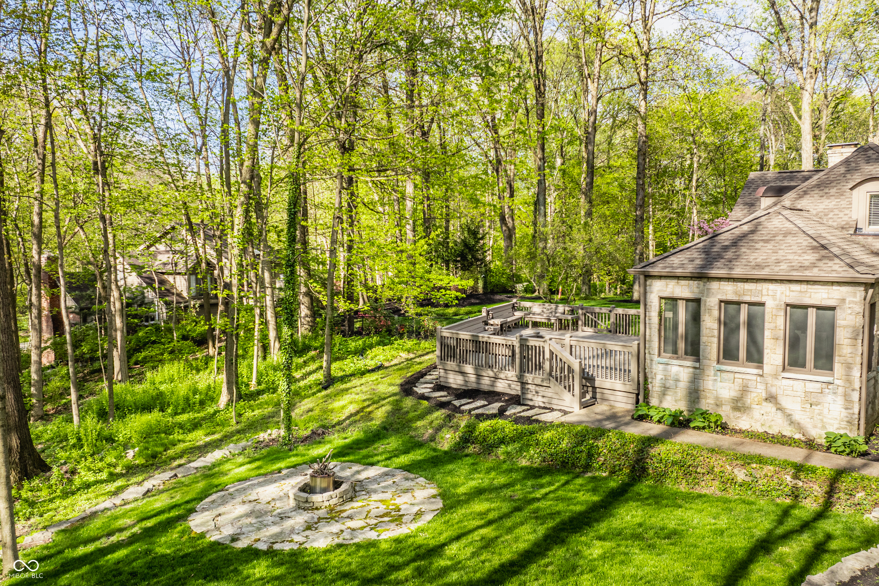 1607 Northwood Drive