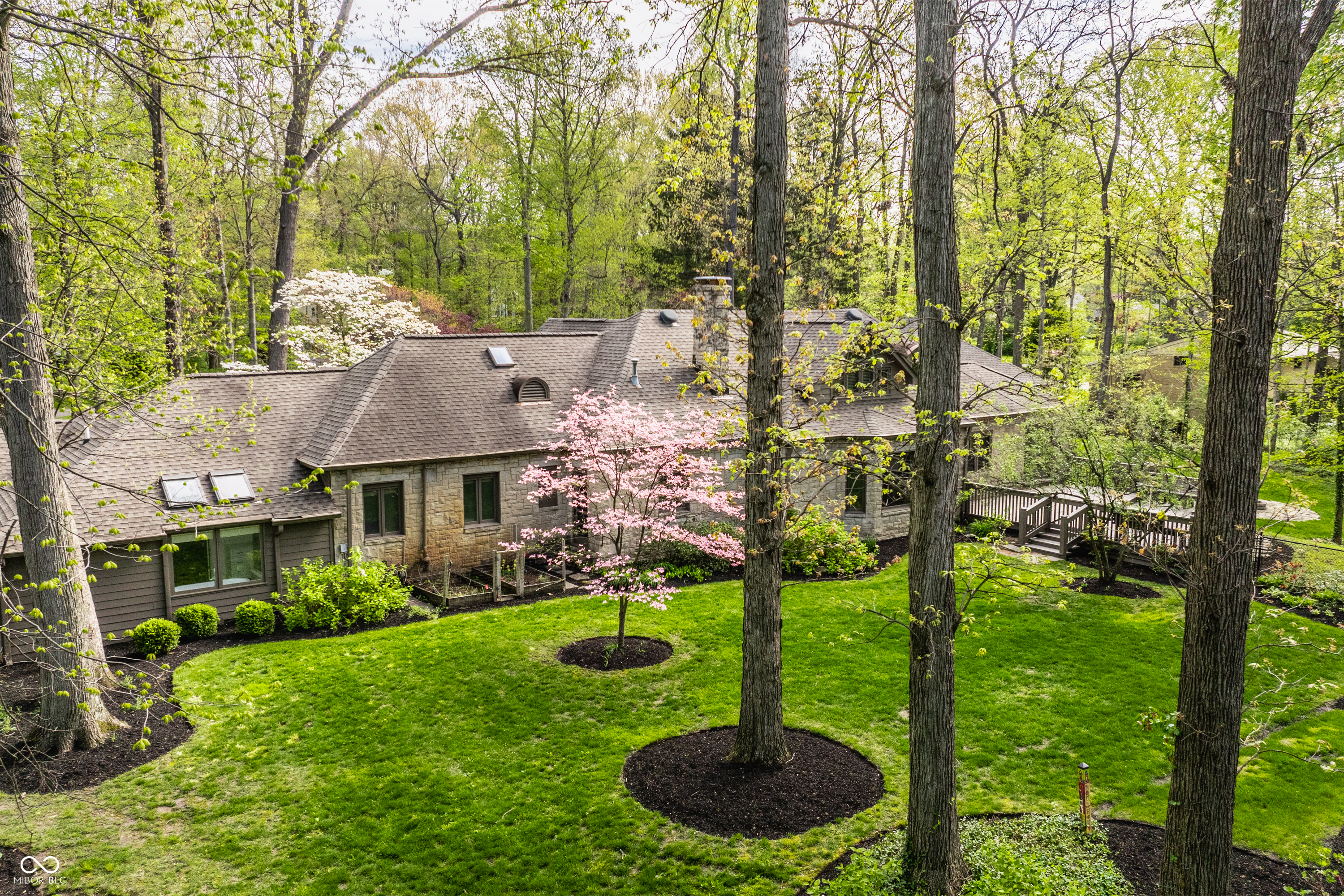 1607 Northwood Drive