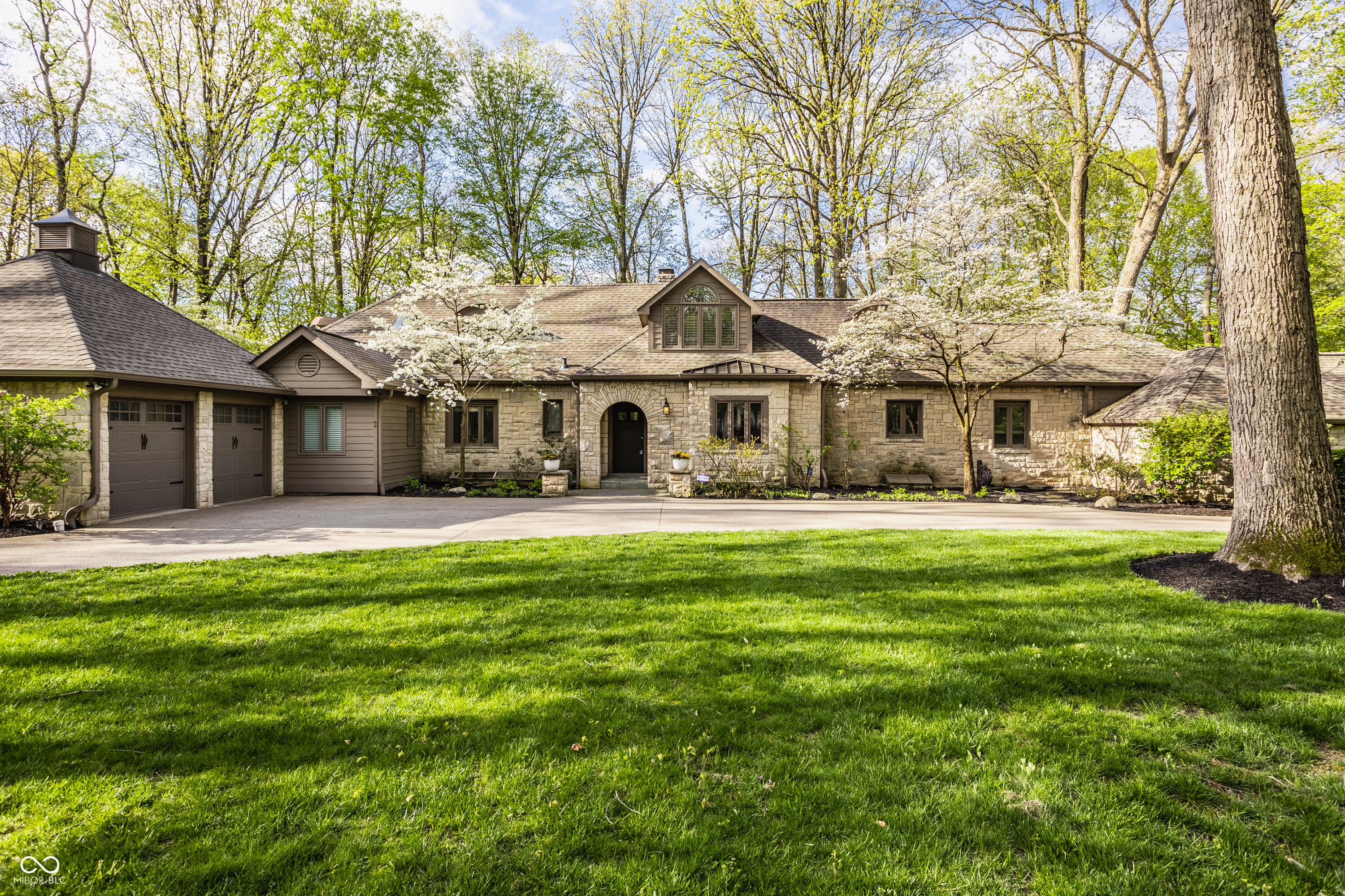 1607 Northwood Drive