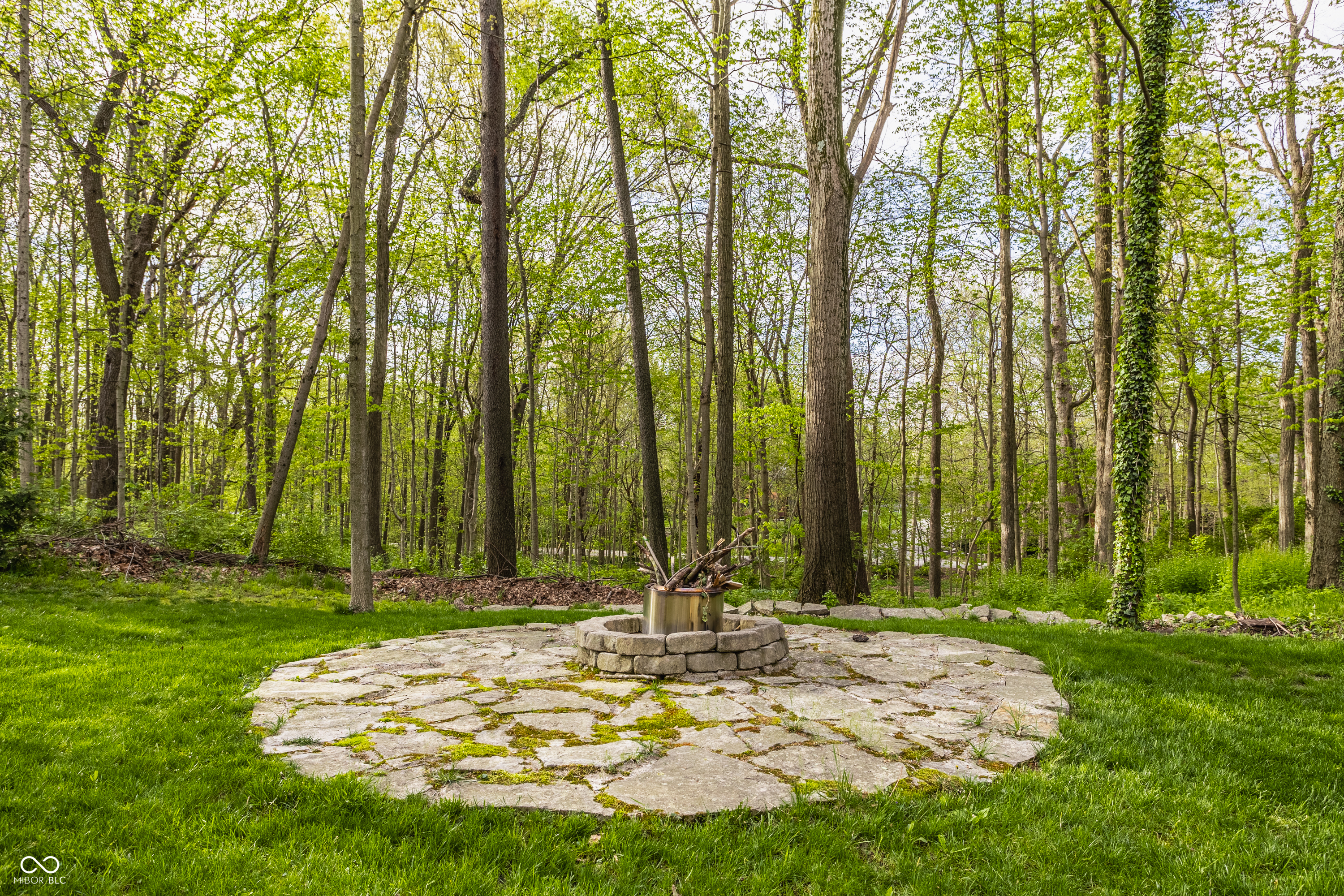 1607 Northwood Drive