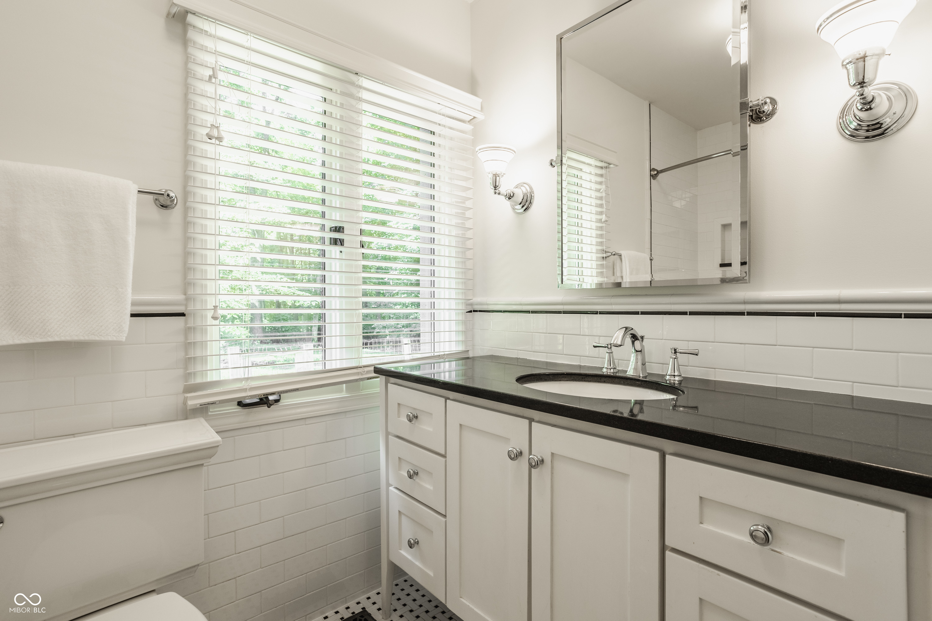 1607 Northwood Drive