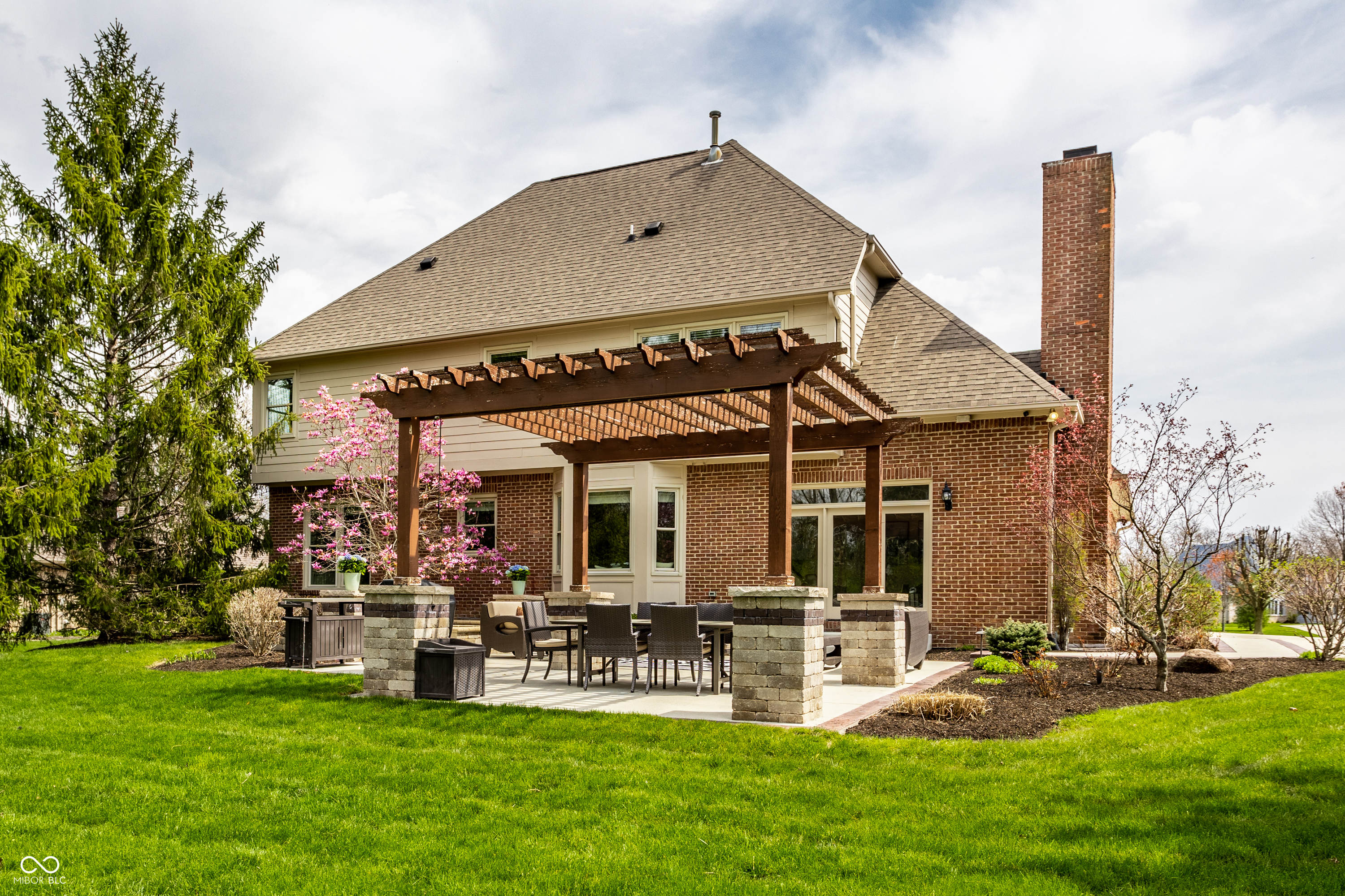 7326 Elm Ridge Drive