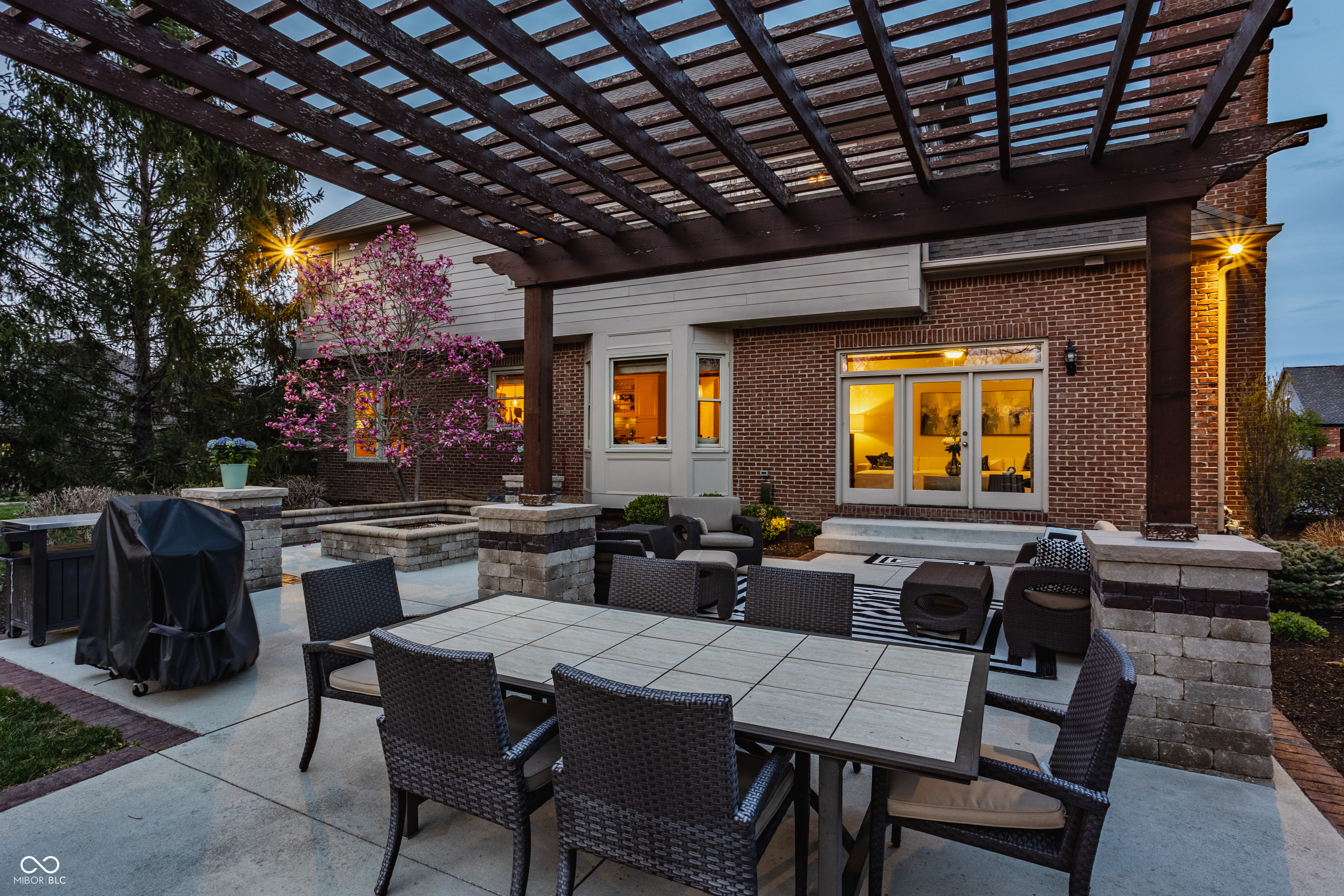 7326 Elm Ridge Drive