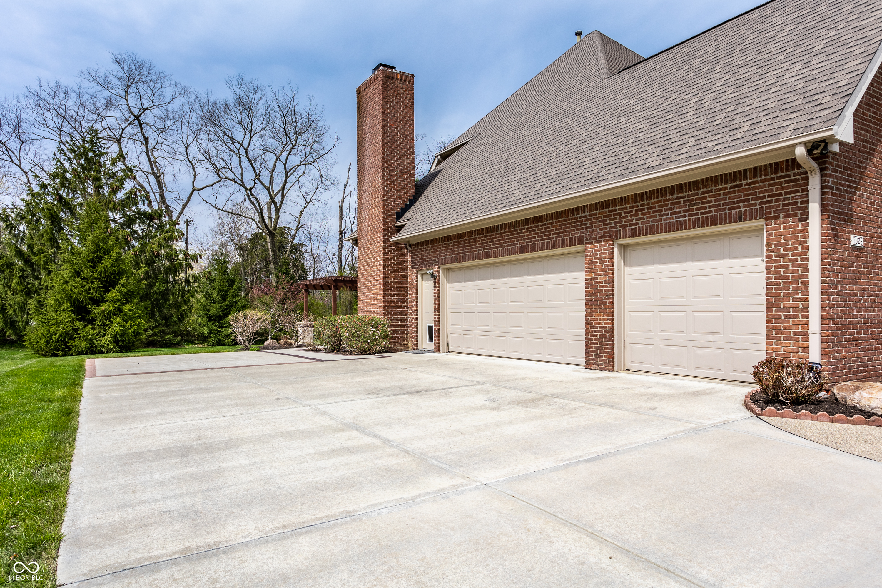 7326 Elm Ridge Drive