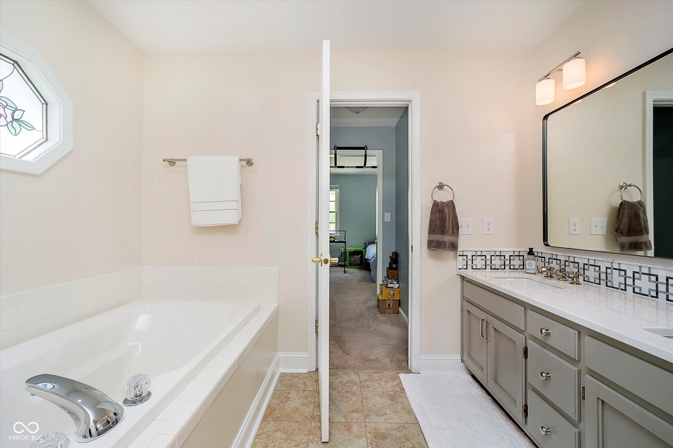 13559 Kensington Place