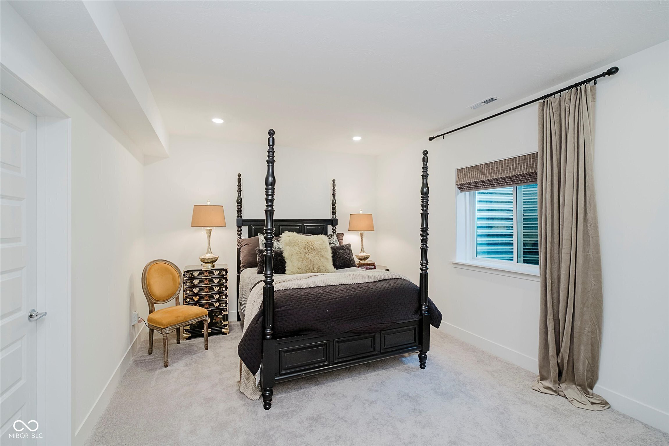 1480 Chatham Village Boulevard