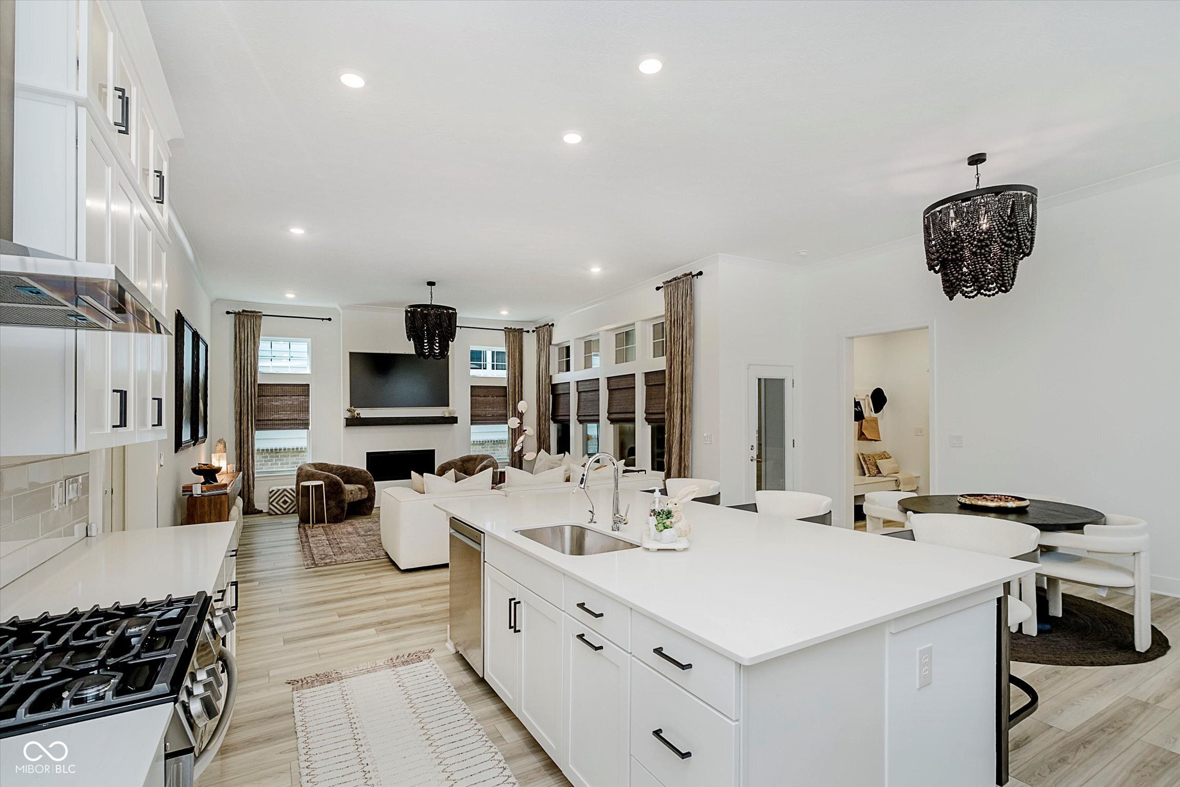 1480 Chatham Village Boulevard