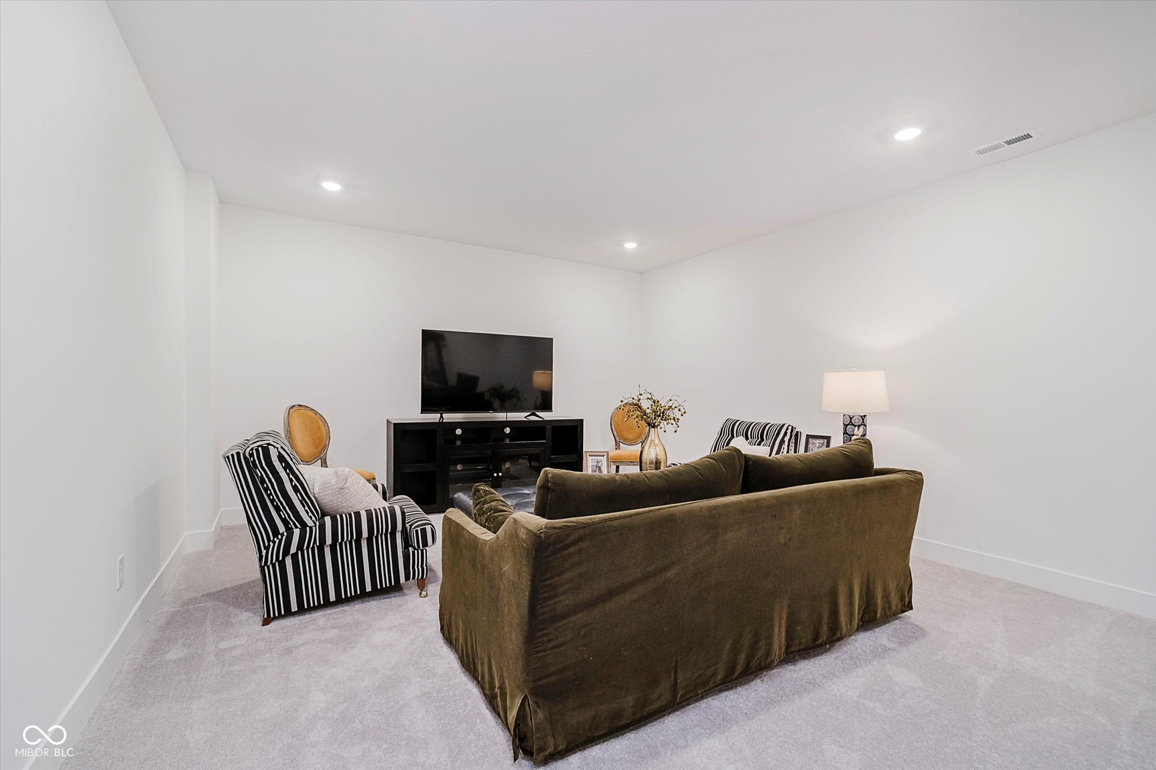 1480 Chatham Village Boulevard