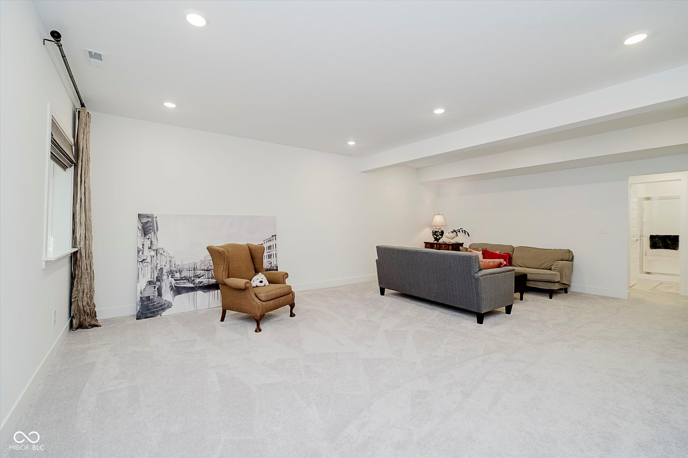 1480 Chatham Village Boulevard