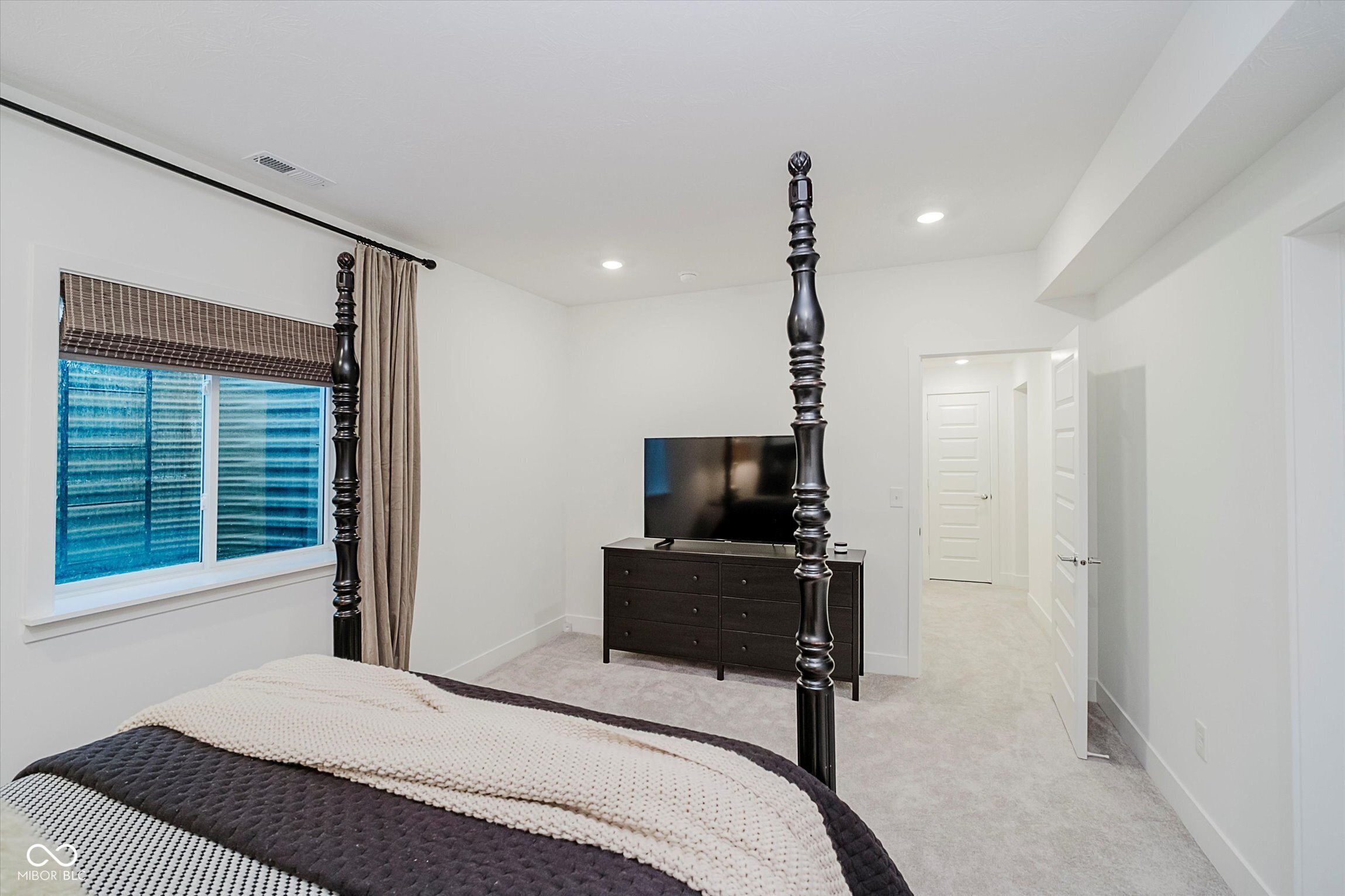 1480 Chatham Village Boulevard