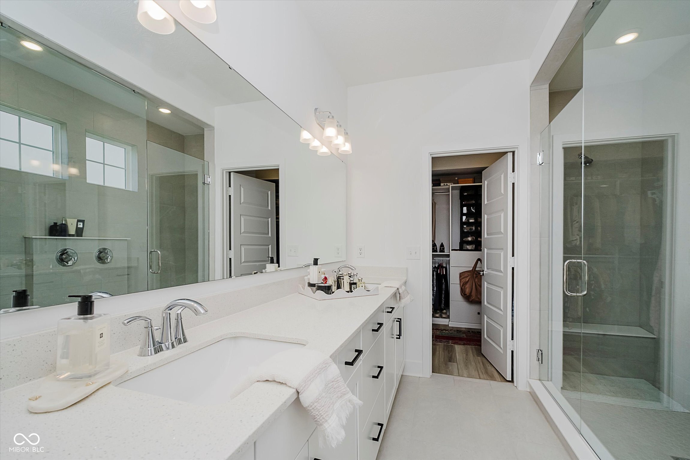 1480 Chatham Village Boulevard